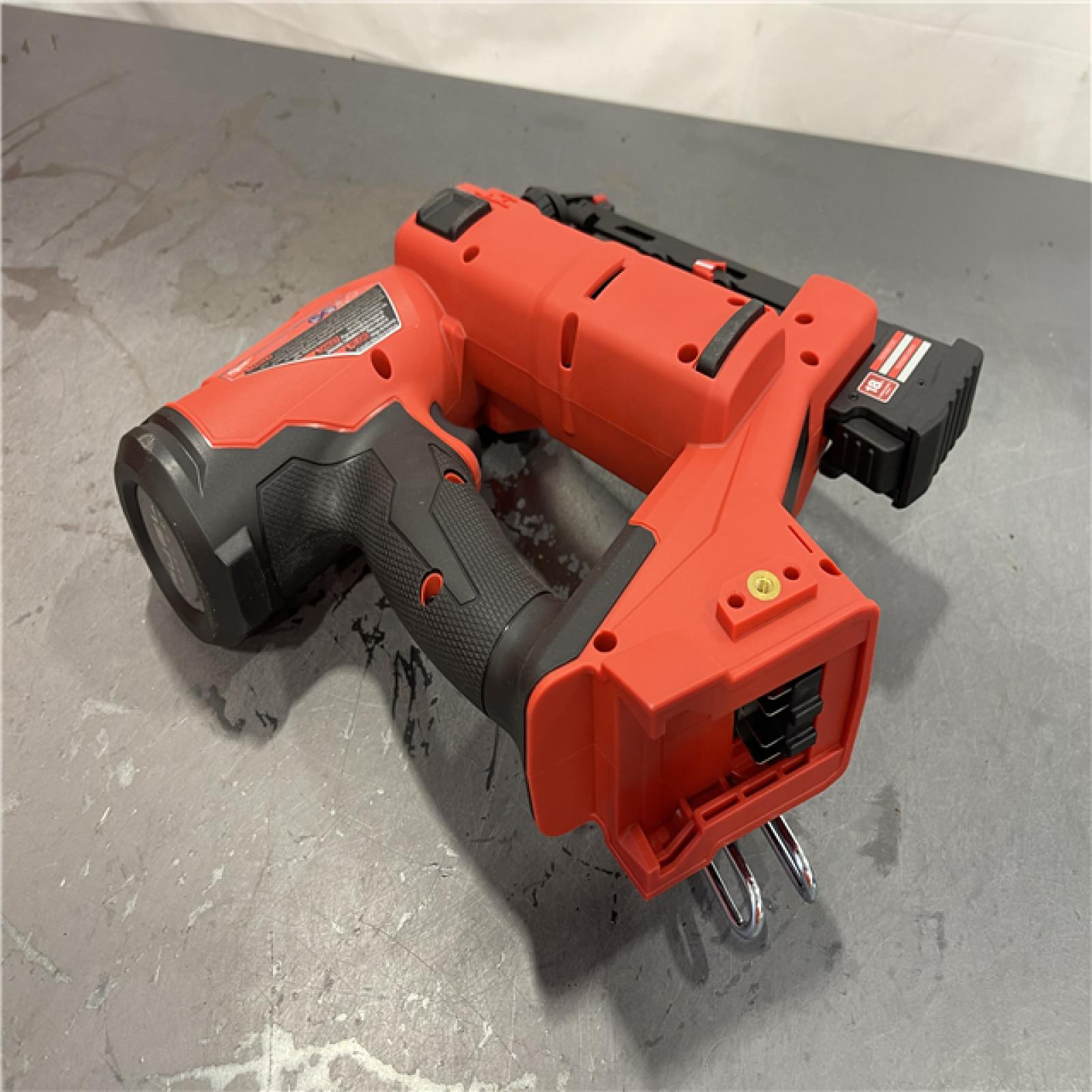 AS-IS - MILWAUKEE FUEL 18V Cordless 18-Gauge 1/4 in. Narrow Crown Stapler