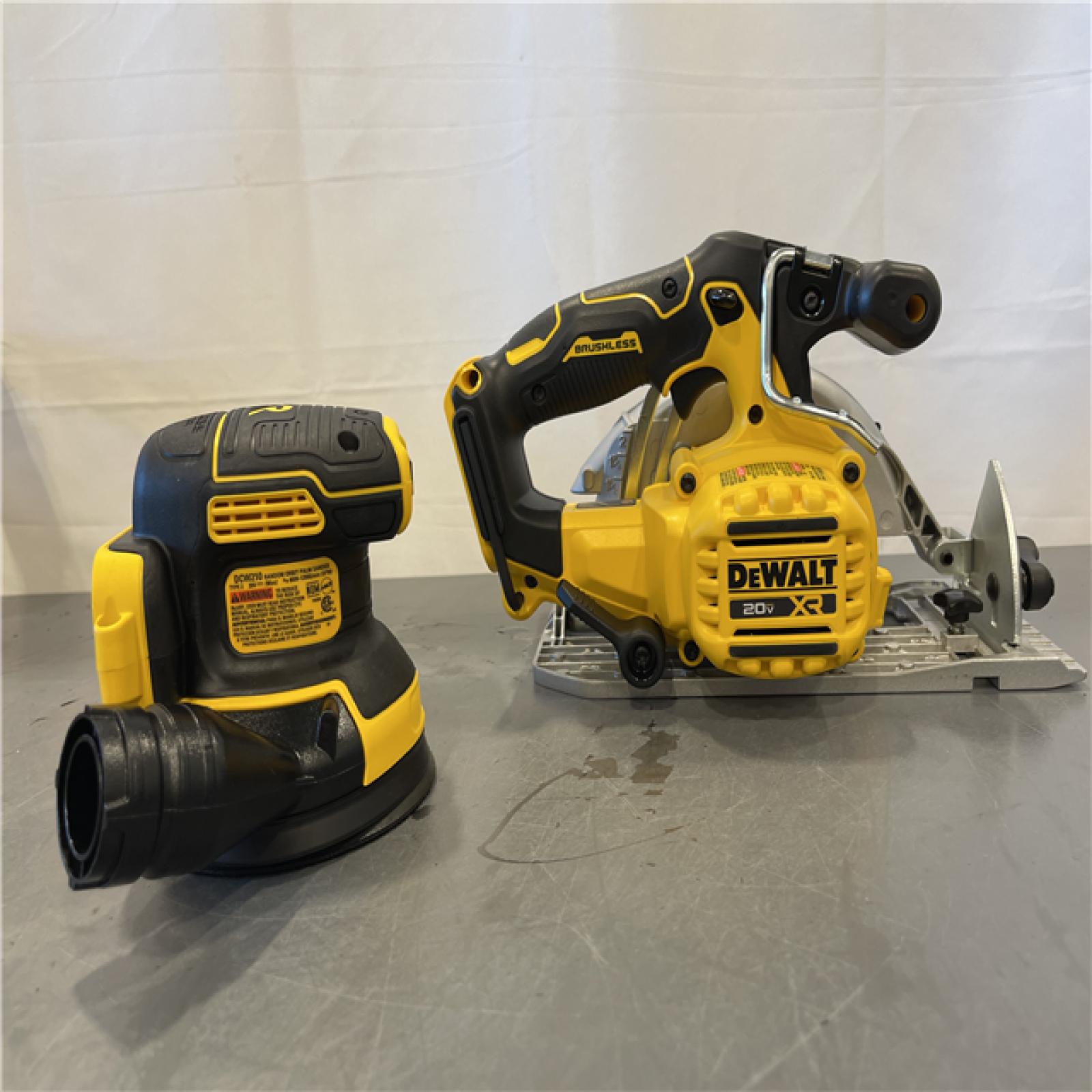 AS-IS - DEWALT 20-Volt MAX Lithium-Ion Cordless 7-Tool Combo Kit