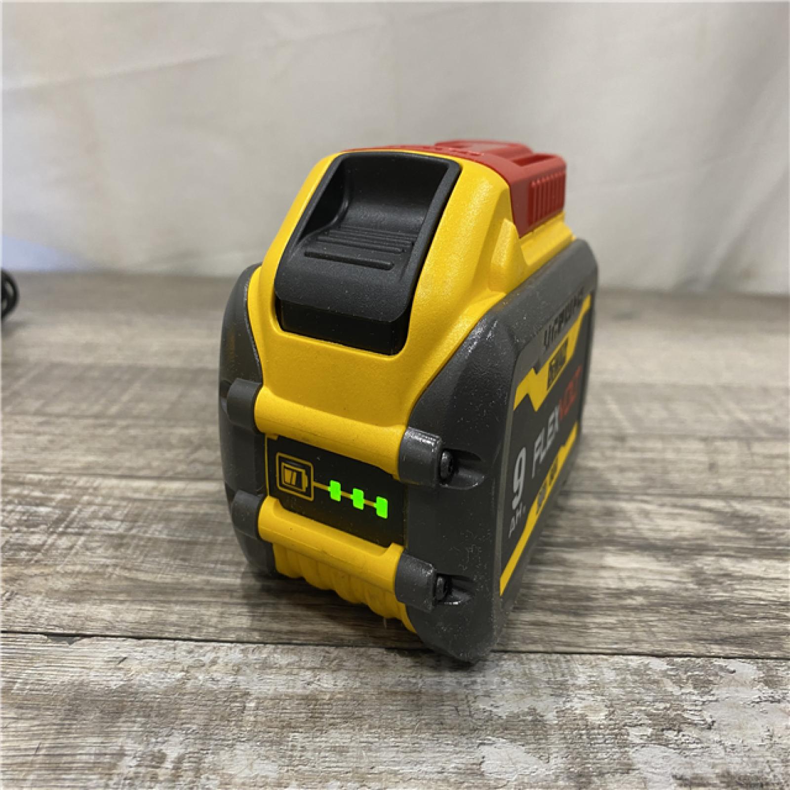 AS-IS DEWALT 20V/60V MAX FLEXVOLT Lithium-Ion 9.0Ah Battery and Charger Starter Kit
