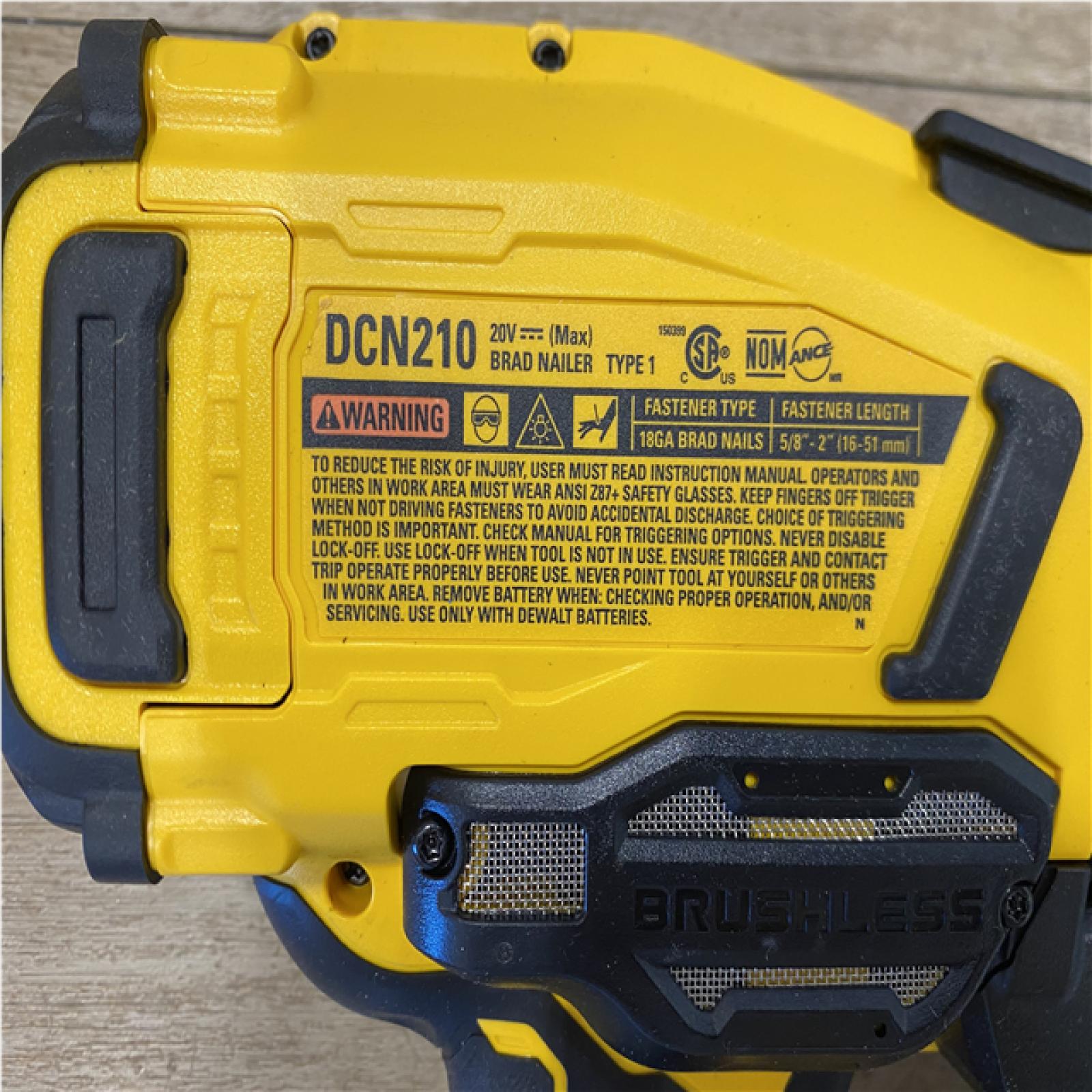 AS-IS DEWALT 20V MAX XR 18 Gauge Cordless Brad Nailer (Tool Only)
