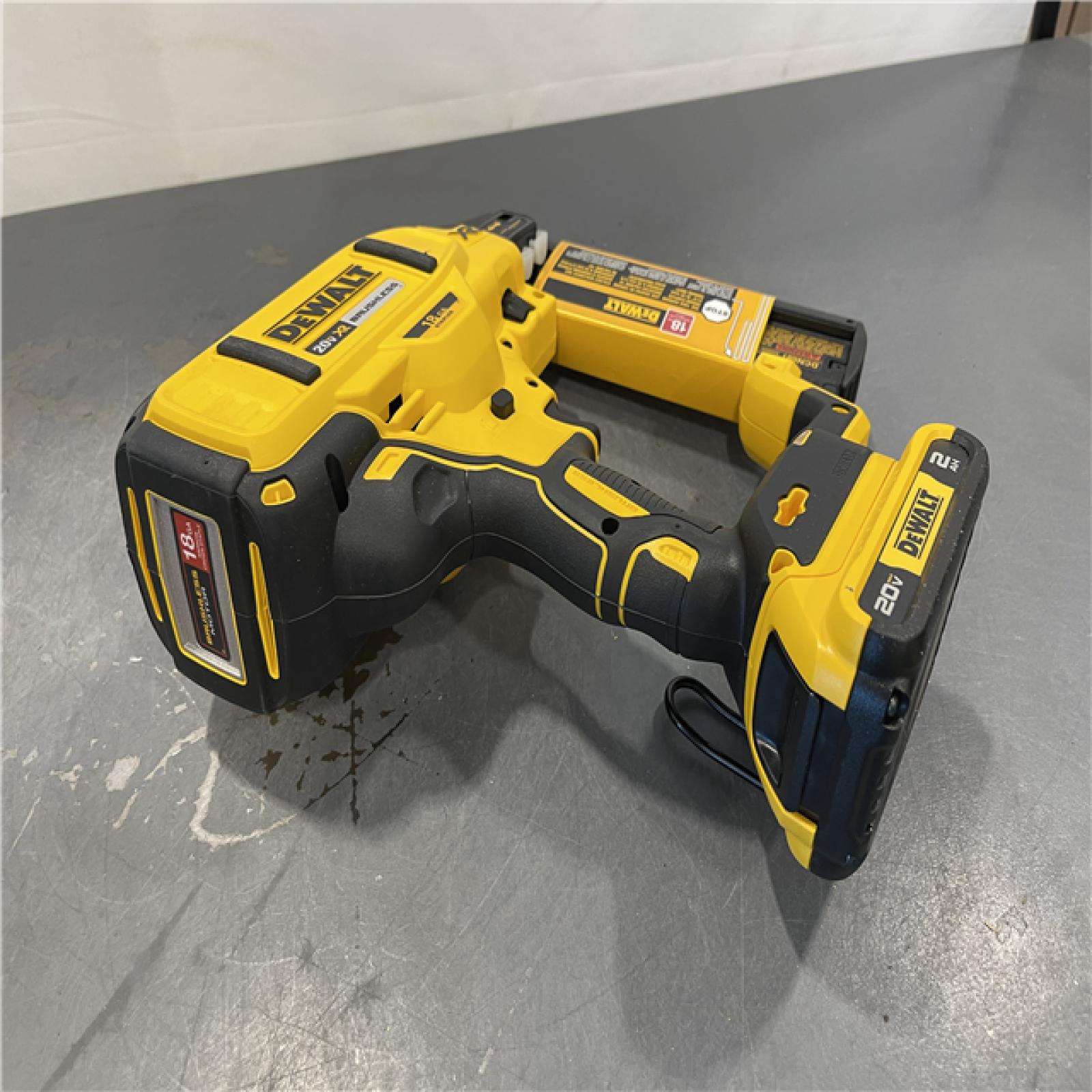 AS-IS - DeWALT 20V MAX XR Lithium-Ion Cordless 18-Gauge Narrow Crown Stapler Kit
