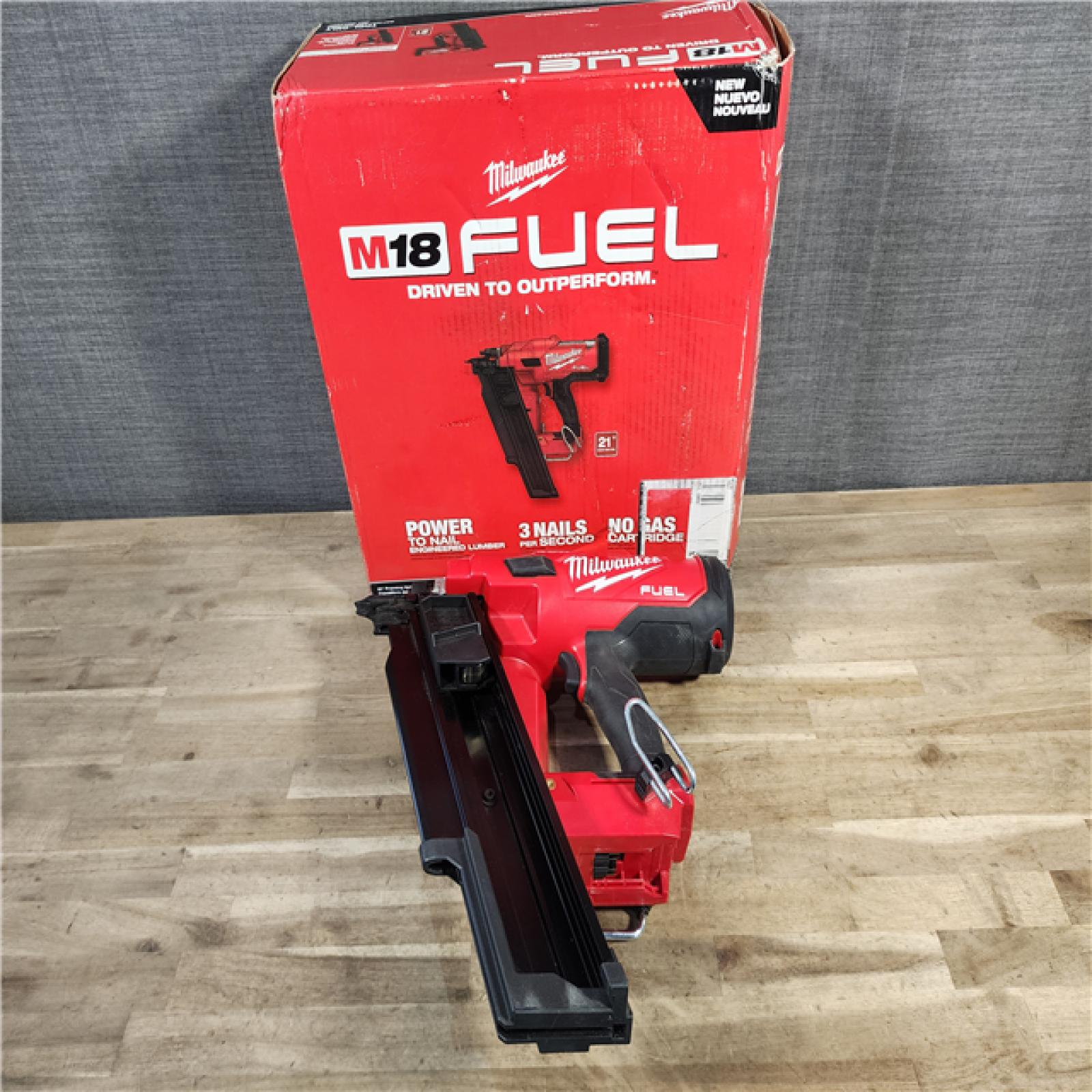 HOUSTON LOCATION - AS-IS Milwaukee 2744-20 M18 FUEL 3-1/2 in. 18-Volt 21-Degree Lithium-Ion Brushless Cordless Framing Nailer (Tool-Only)