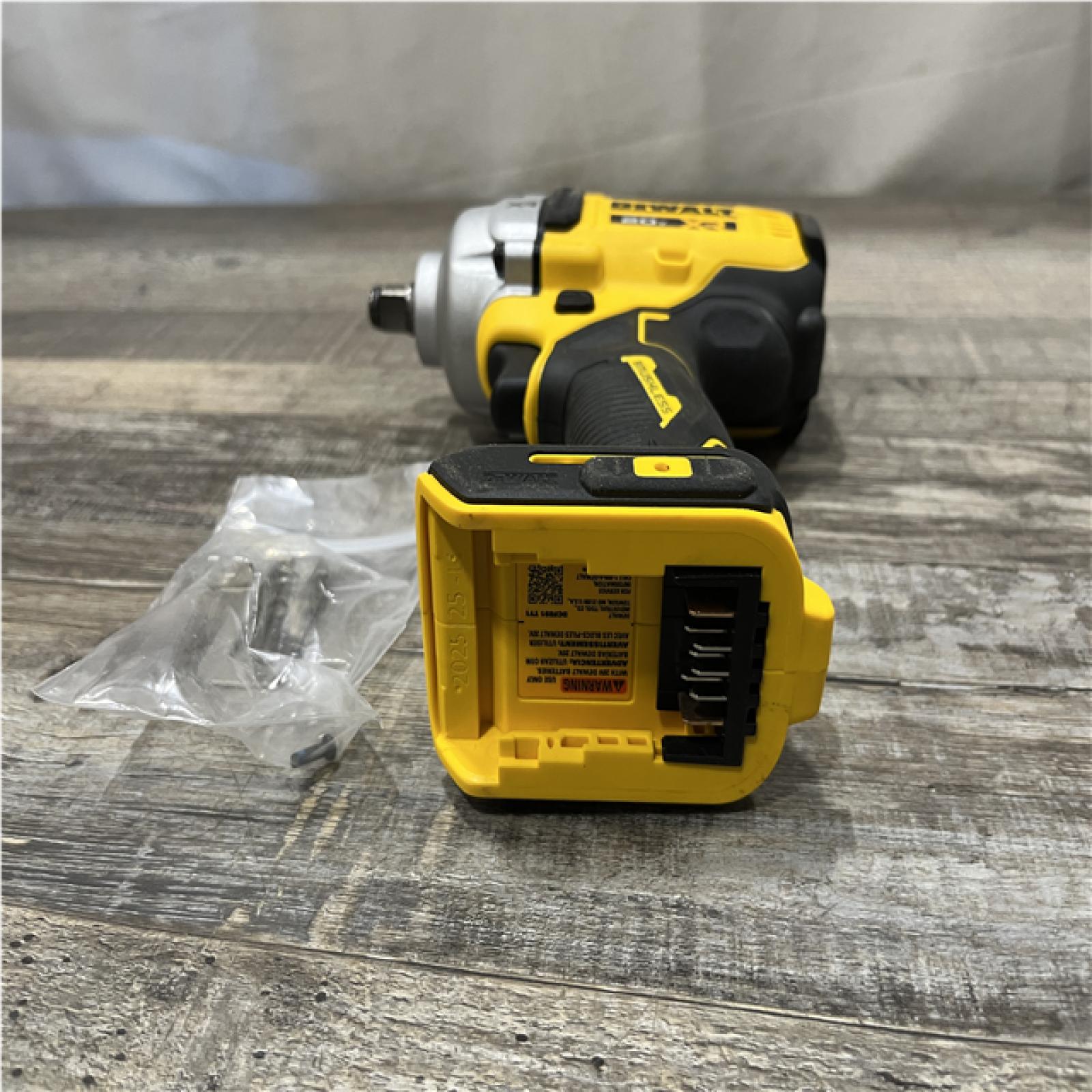 AS-IS DEWALT 20V MAX XR Cordless 1/2 in. Impact Wrench (Tool Only)