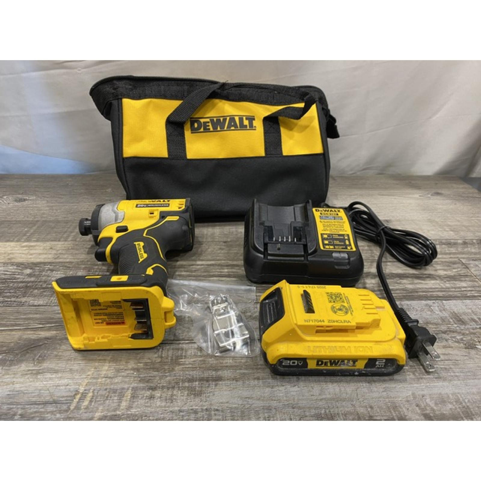 AS-IS DEWALT Atomic 20V Max Lithium-Ion Brushless Cordless Compact 1/4 in. Impact Driver Kit