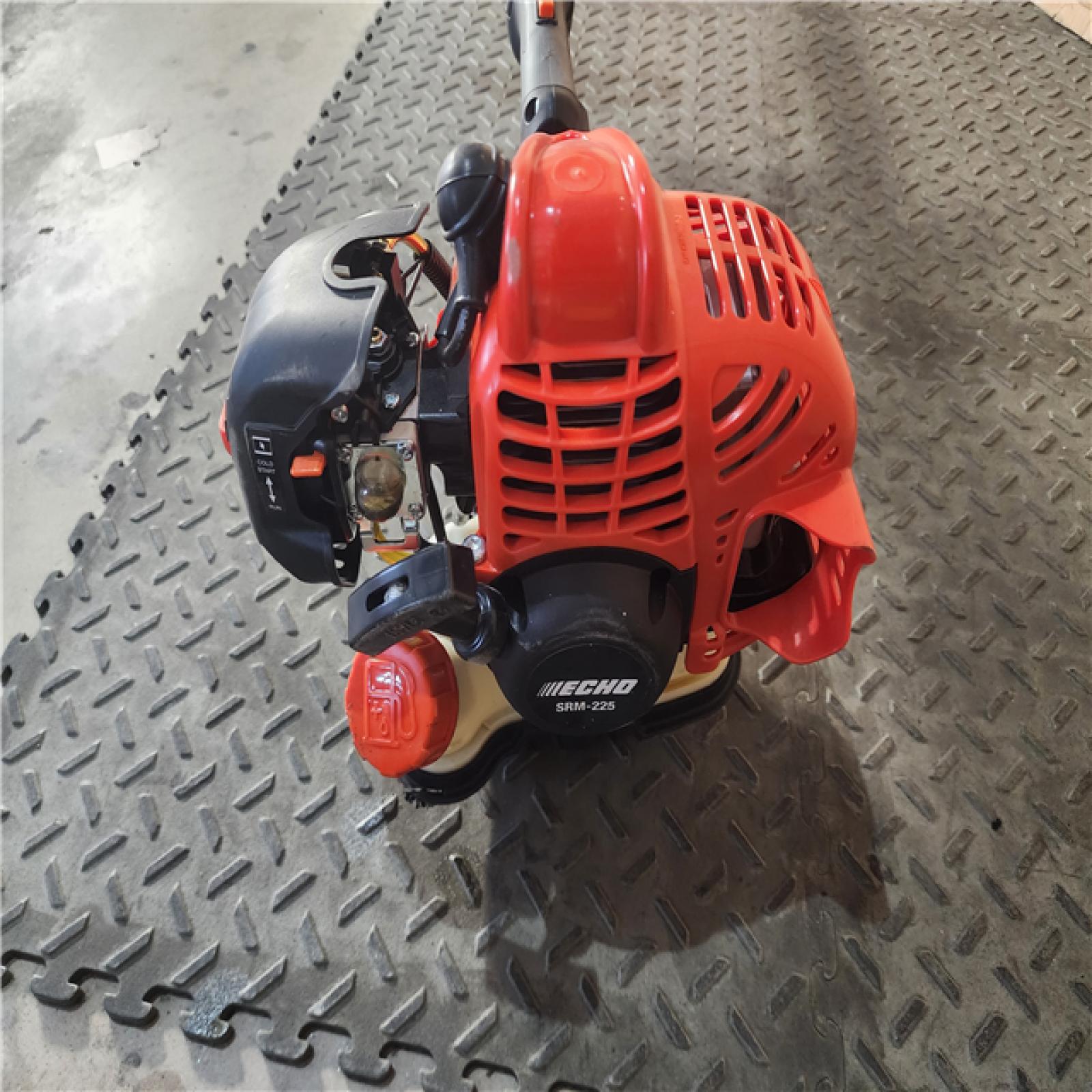 HOUSTON LOCATION - AS-IS Echo SRM-225 21.2cc 2 Stroke Fuel Efficient Durable Gas Straight Shaft Trimmer