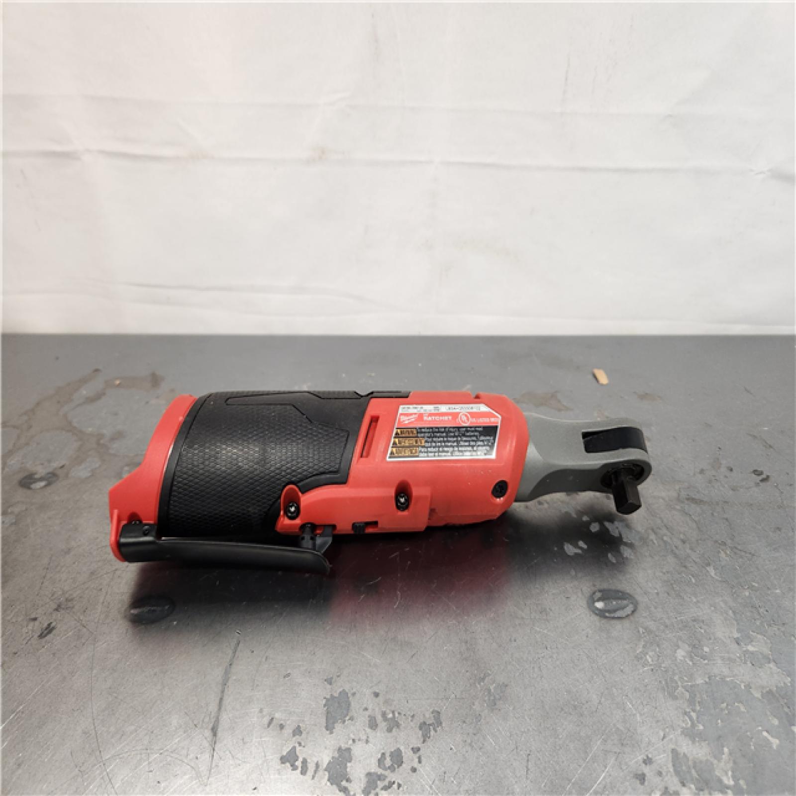 AS-IS- Milwaukee FUEL 12V Lithium-Ion Brushless Cordless High Speed 3/8 in. Ratchet Kit
