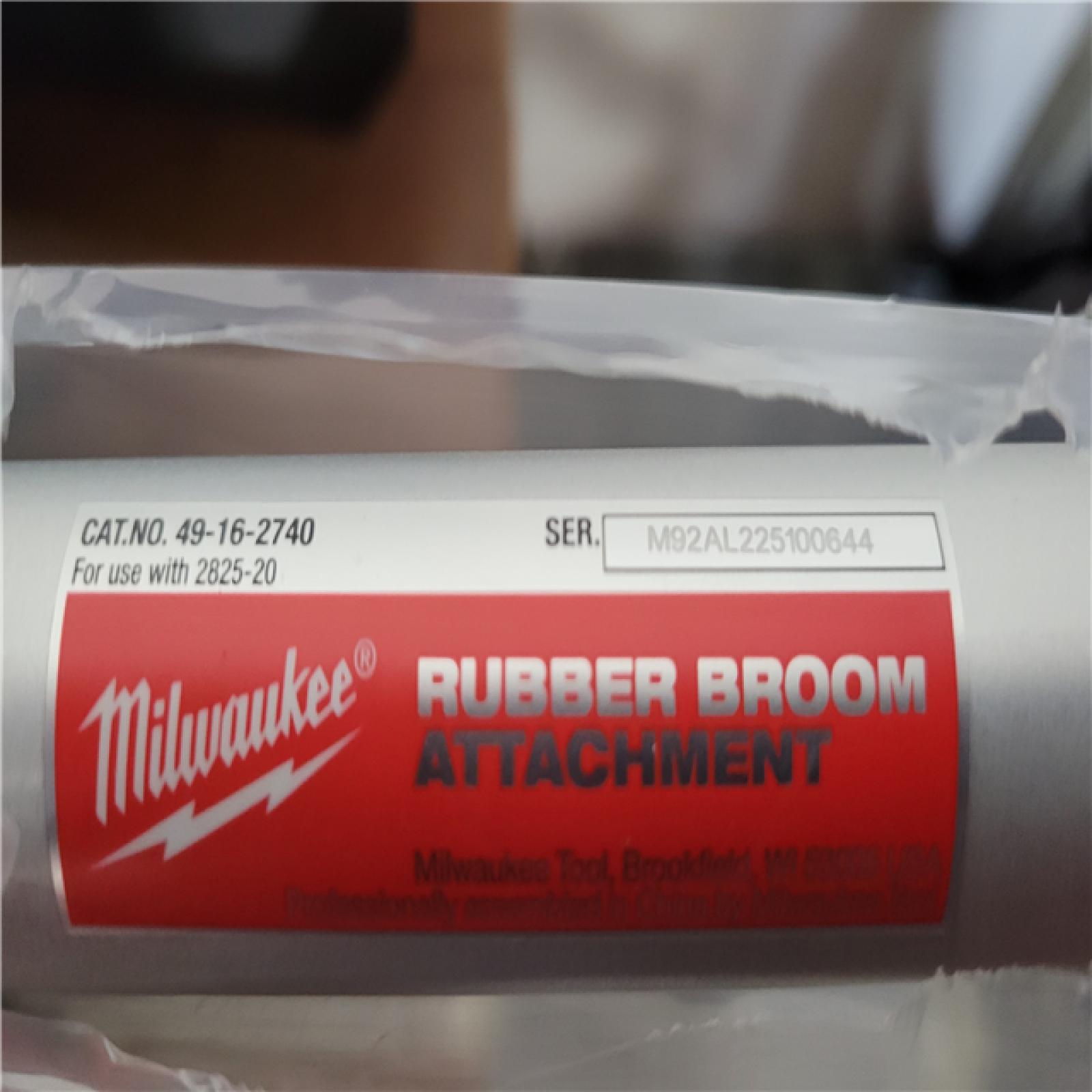 California NEW Milwaukee Quick-Lok Rubber Broom Attachment (Attachment only)