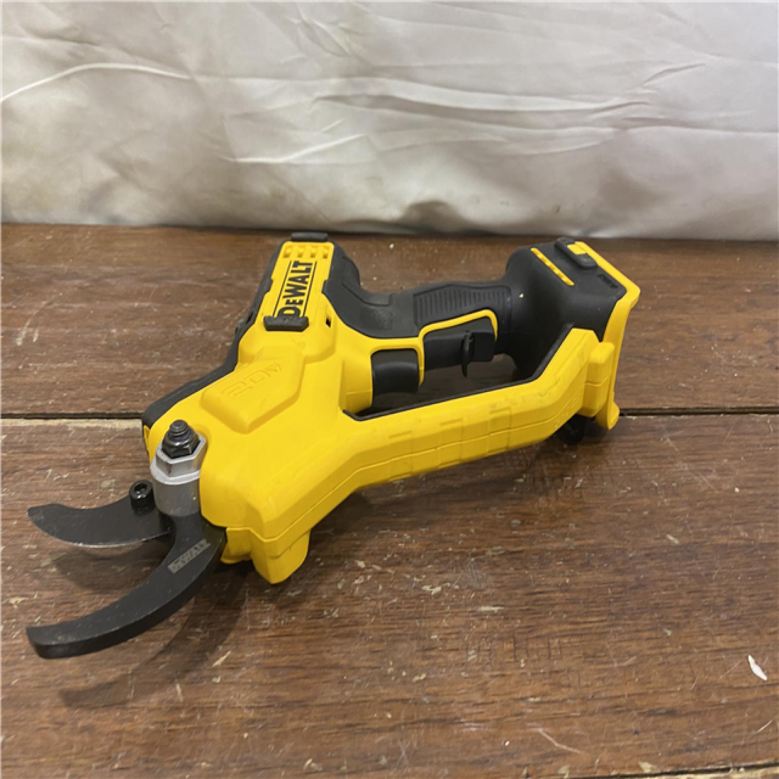 AS-IS DeWalt Cordless Pruner