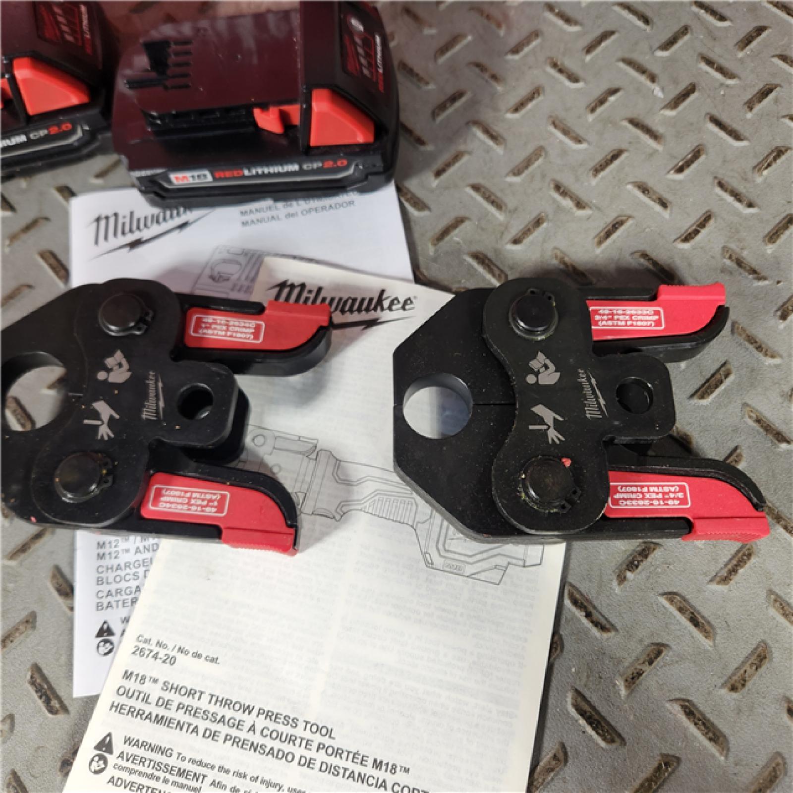 Houston Location - AS-IS Milwaukee-2674-22C M18 Short Throw Press Tool Kit W/ PEX Crimp Jaws (ONLY INCLUDES 1' & 3/4) - Appears IN LIKE NEW Condition -
