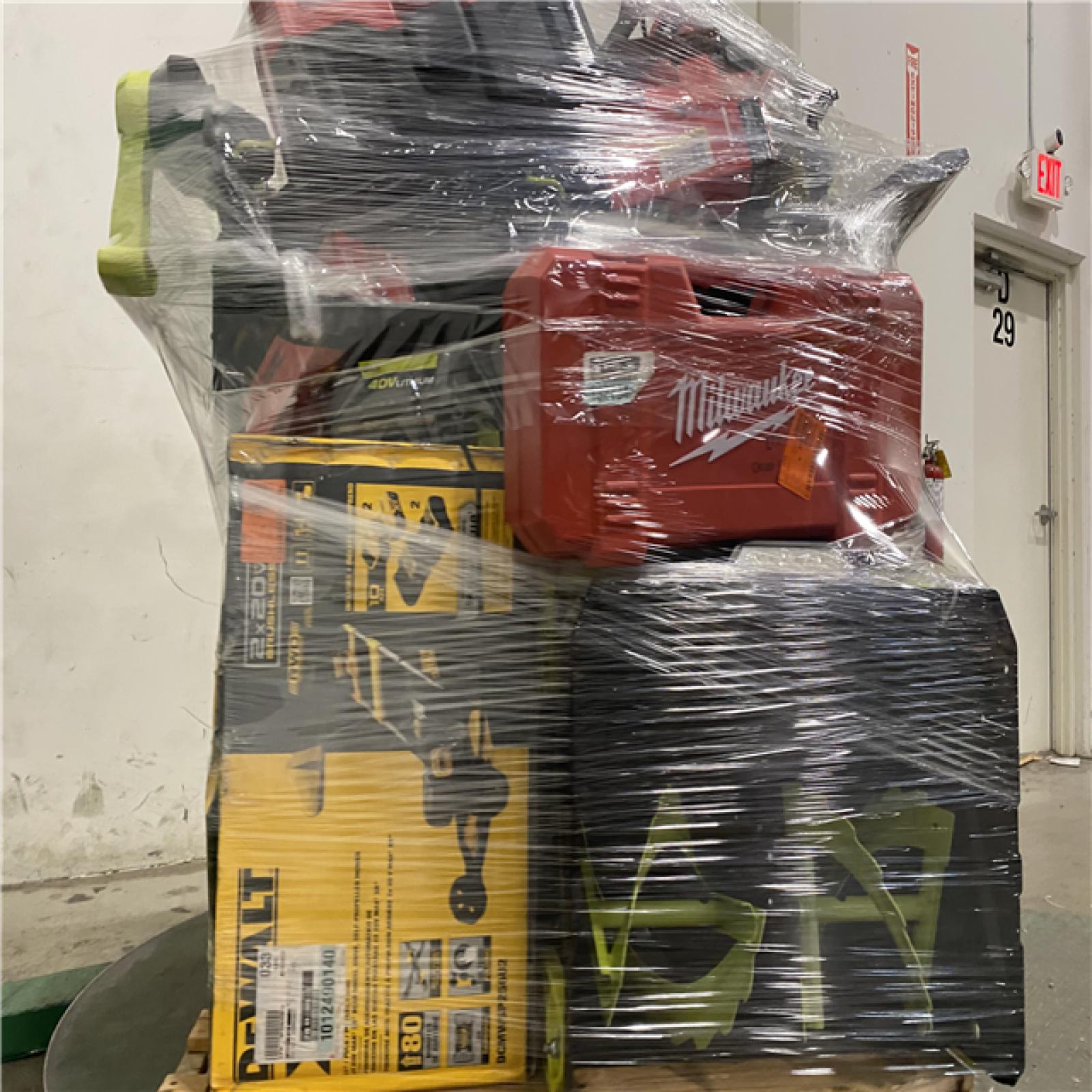 Dallas Location - As-Is Tool Pallet