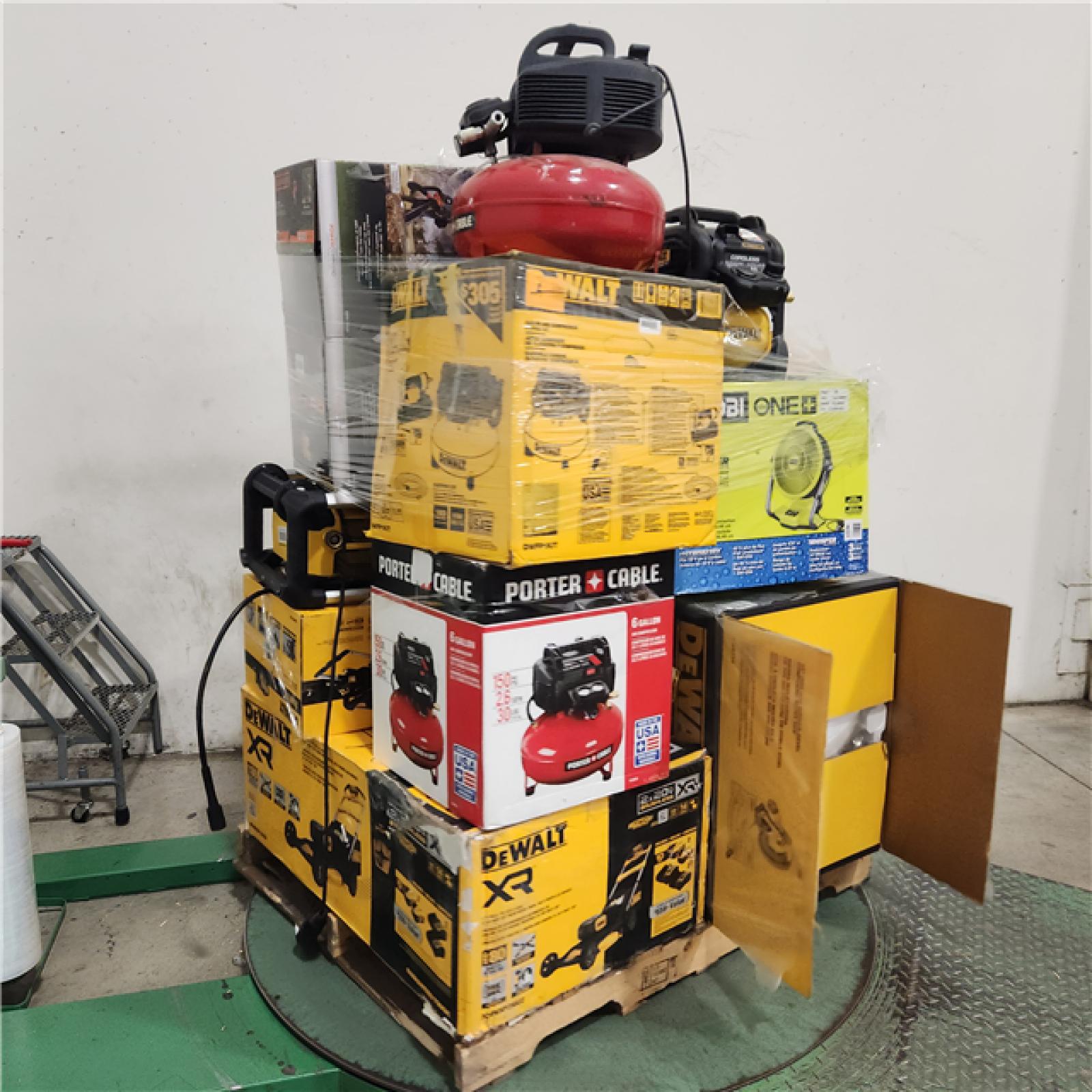 Dallas Location - As-Is Tool Pallet