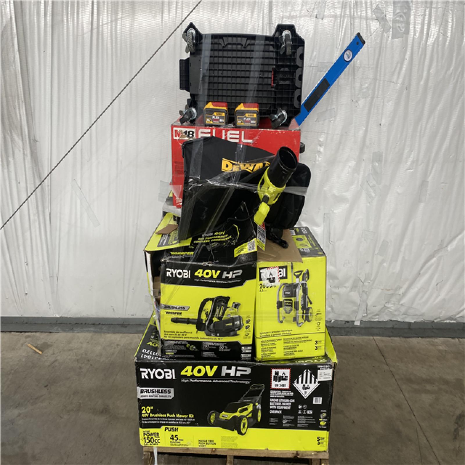 Houston Location AS IS - Tool Pallet