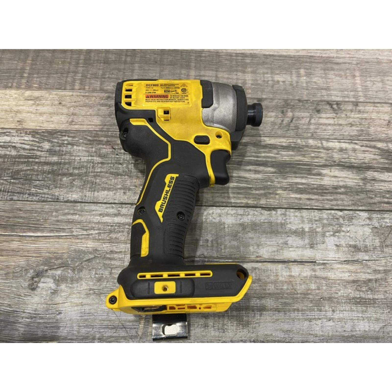 AS-IS DEWALT Atomic 20V Max Lithium-Ion Brushless Cordless Compact 1/4 in. Impact Driver Kit