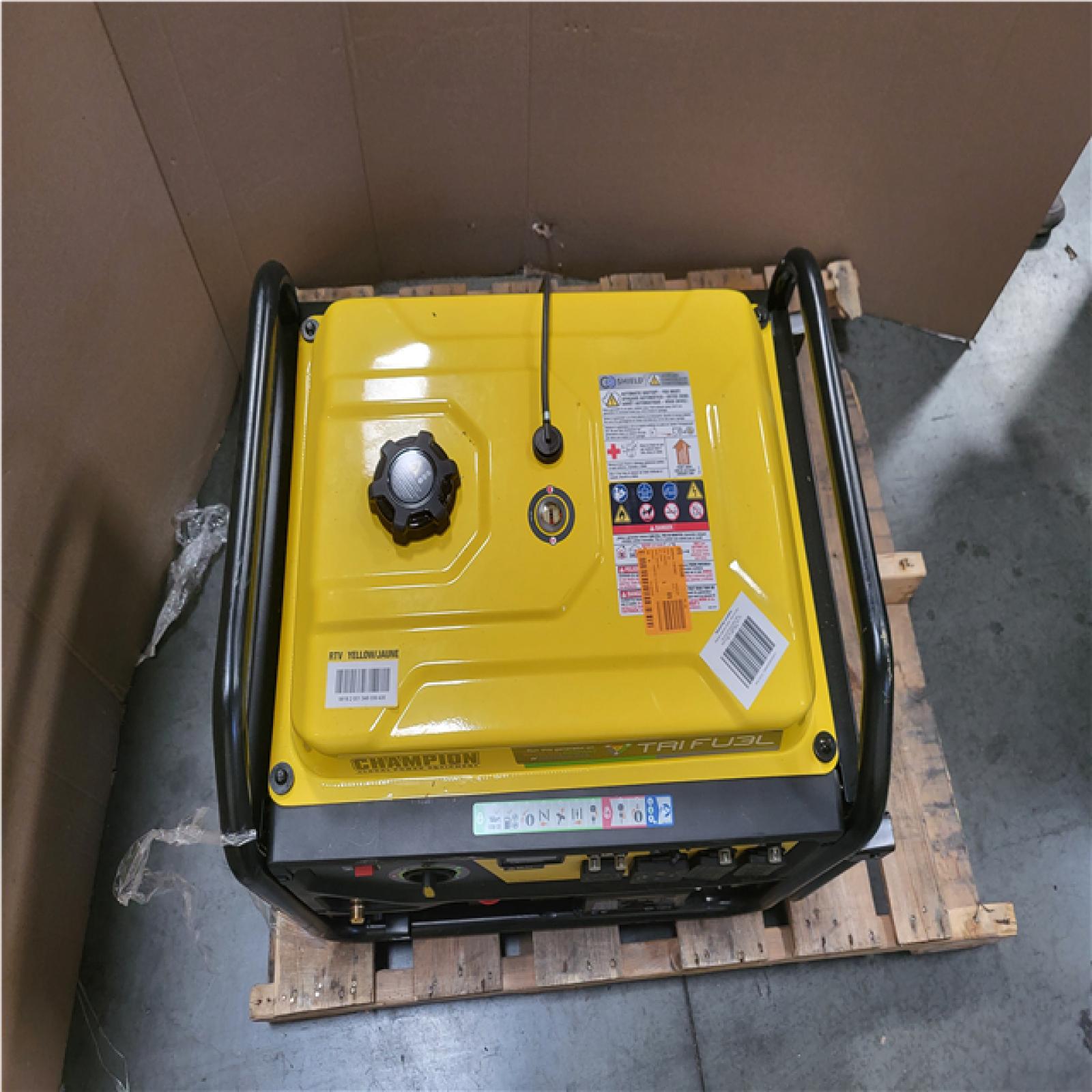 CALIFORNIA AS IS CHAMPION 11 500/9200 TRI FUEL PORTABLE GENERATOR
