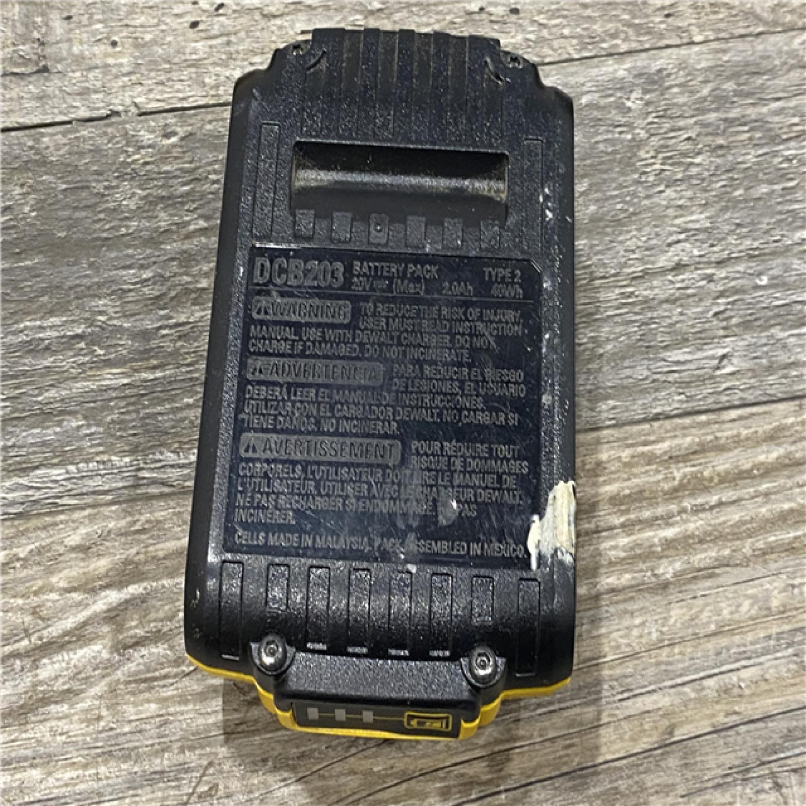 AS-IS DEWALT ATOMIC 20V MAX Lithium Ion Cordless 23 Gauge Pin Nailer Kit