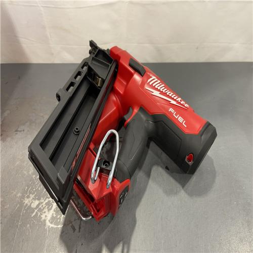 AS-IS - Milwaukee M18 FUEL 3-1/2 in. 18-Volt 30-Degree Lithium-Ion Brushless Cordless Framing Nailer