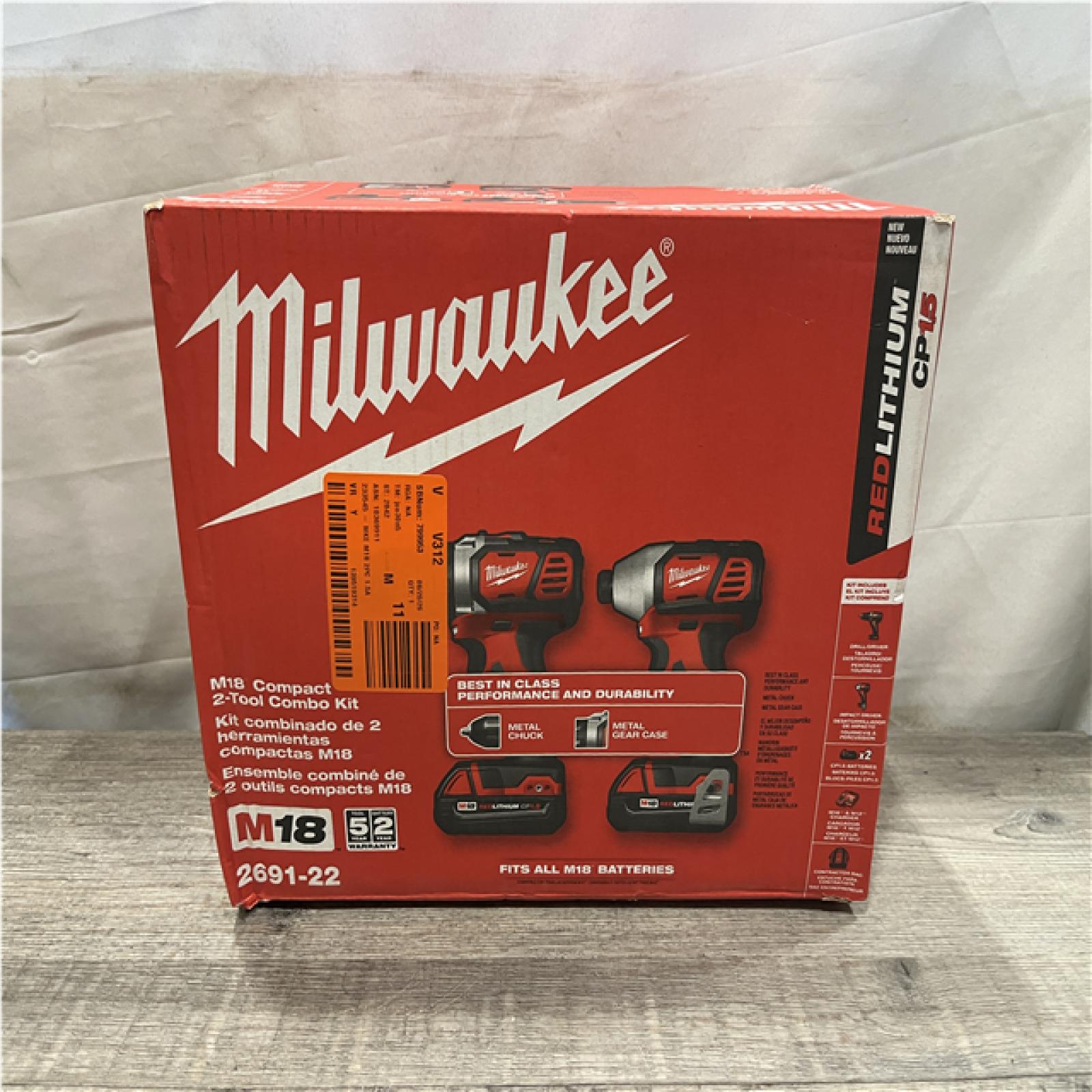 NEW - Milwaukee 18V Lithium-Ion Cordless Drill Driver/Impact Driver Combo Kit