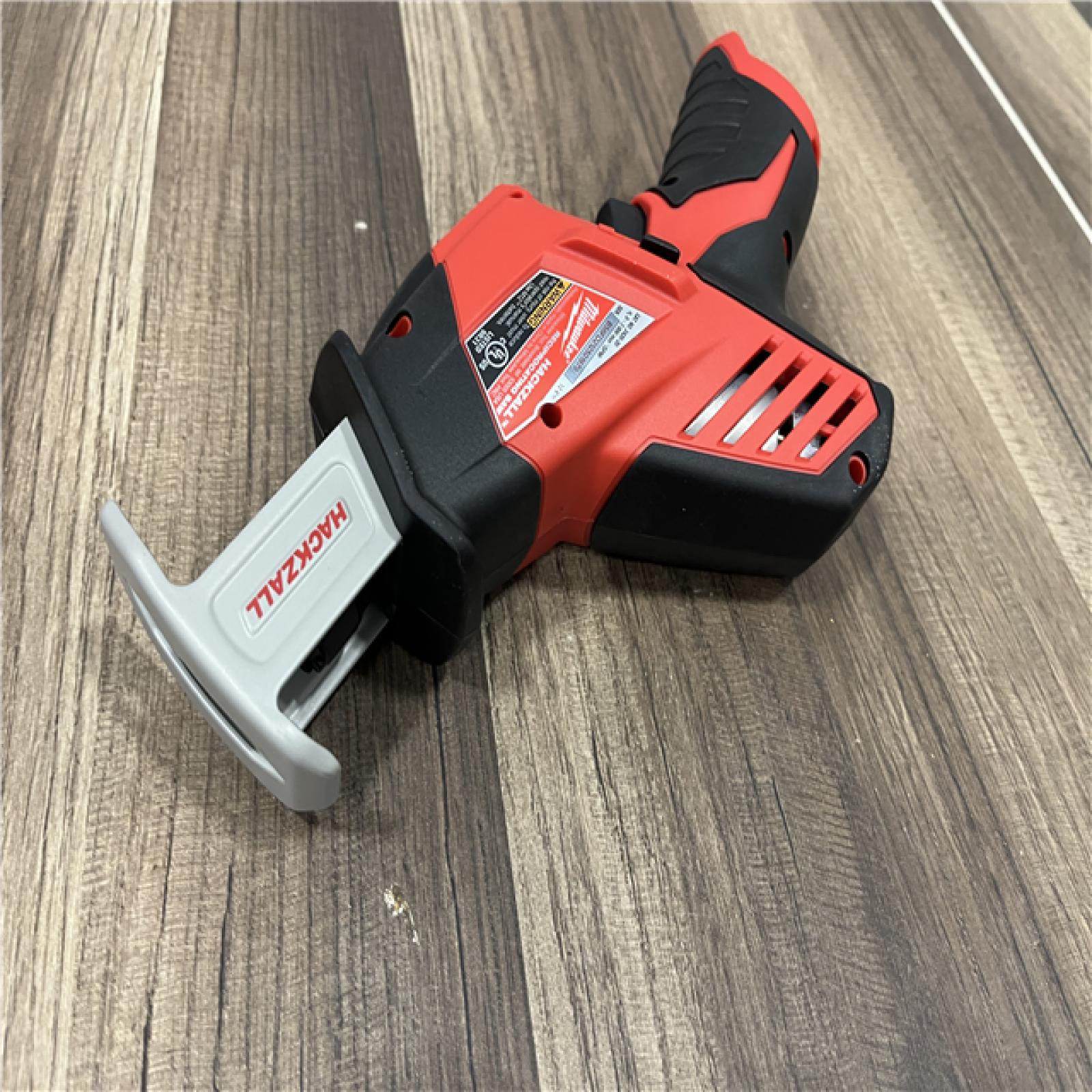 GOOD Milwaukee 2420-21 - M12 Fuel Hackzall 1/2  12V 1.5Ah Cordless Straight Handle Reciprocating Saw Kit