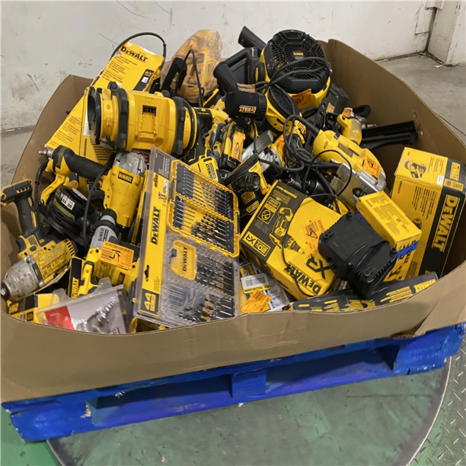 Dallas Location - As-Is DEWALT Tool Pallet