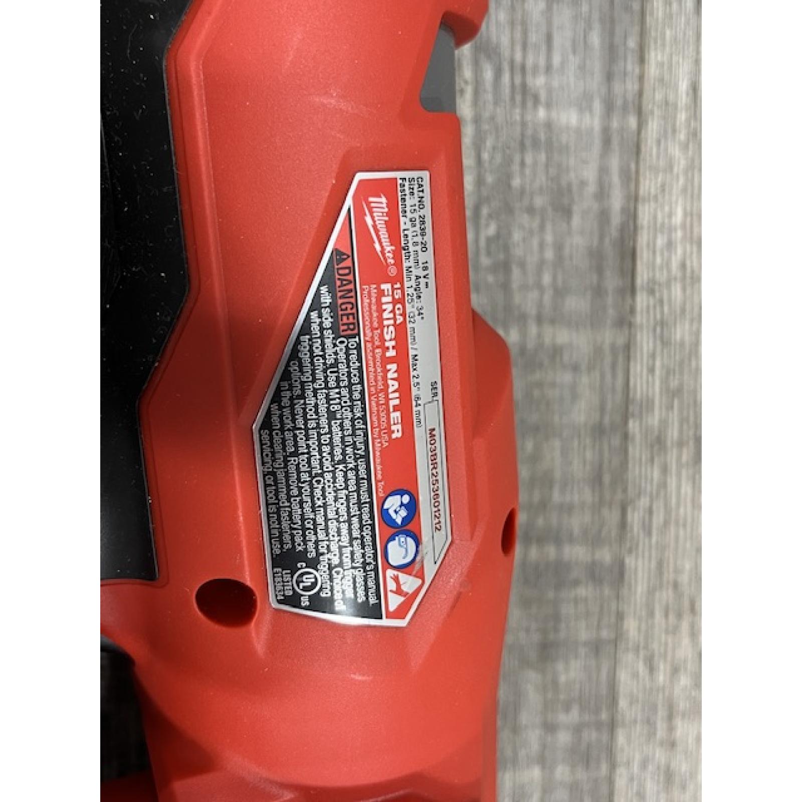 AS-IS Milwaukee FUEL 18V Lithium-Ion Brushless Cordless Gen II 15-Gauge Angled Nailer (Tool-Only)