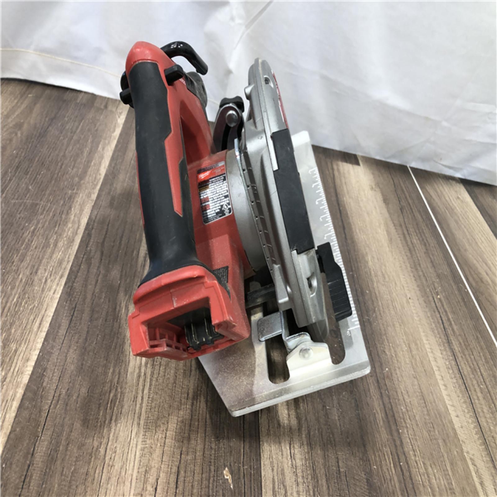 AS-IS Milwaukee 18V Lithium-Ion Brushless Cordless 7-1/4 in. Circular Saw (Tool-Only)