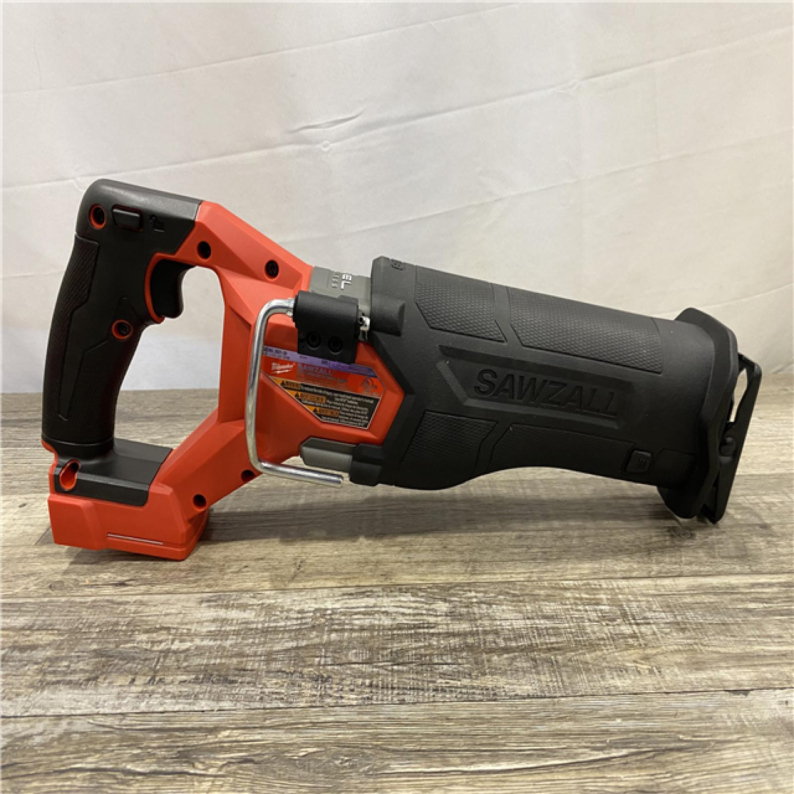 AS-IS Milwaukee FUEL GEN-2 18V Lithium-Ion Brushless Cordless SAWZALL Reciprocating Saw (Tool-Only)