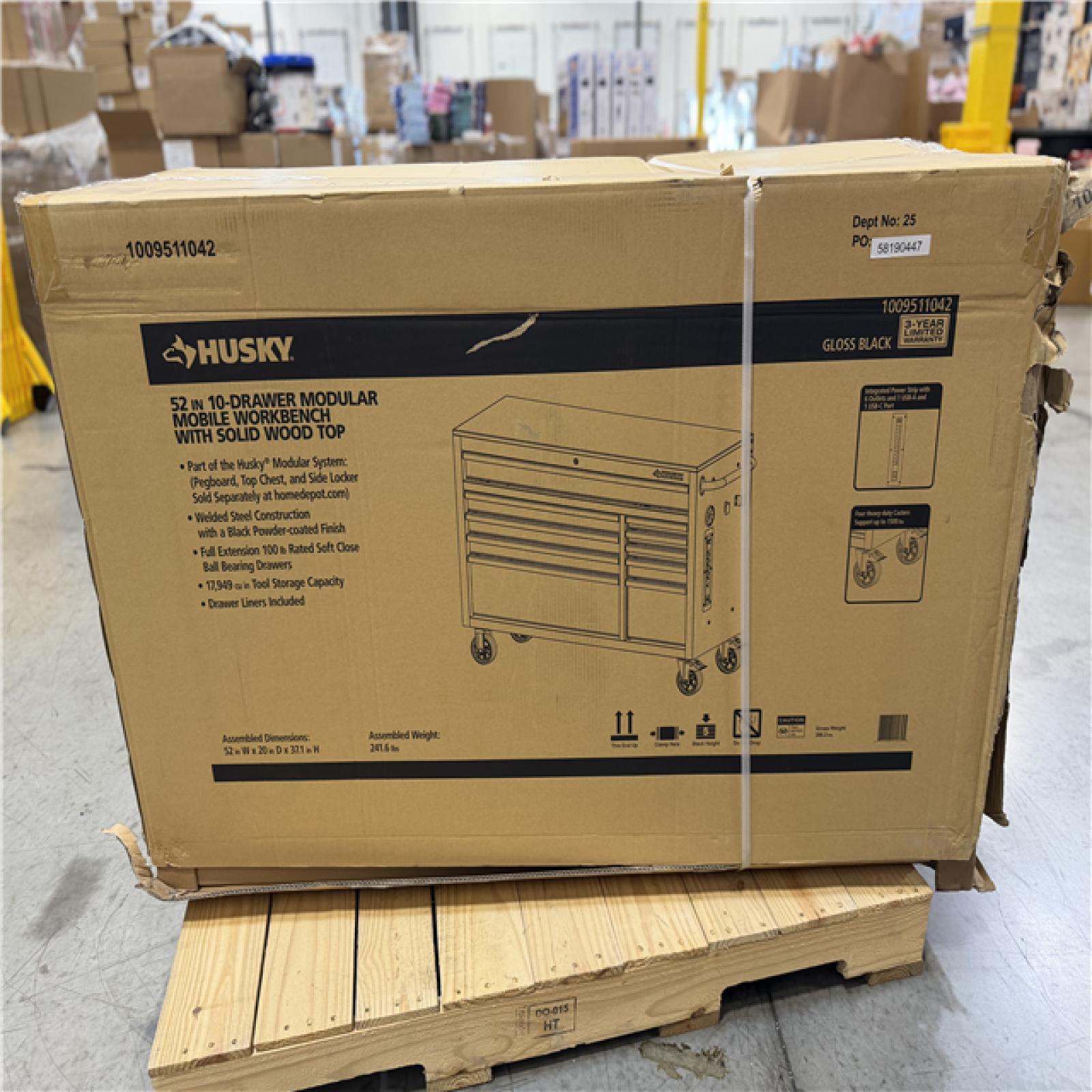 DALLAS LOCATION - AS-IS HUSKY 52IN 10DRAWER WORKBENCH GLOSS BLACK
