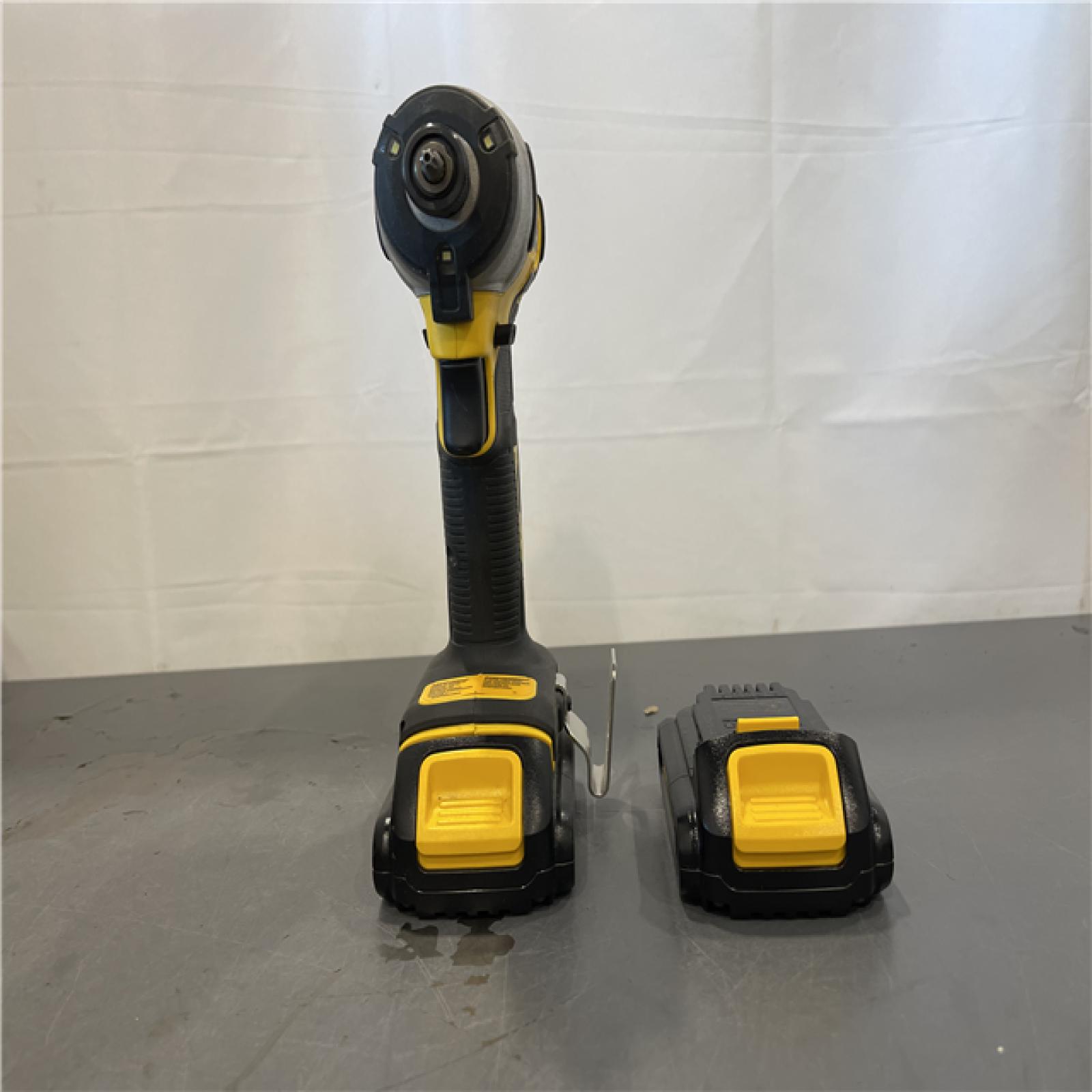 AS-IS - DeWalt ATOMIC 20V MAX Cordless Brushless Compact 1/4 in. Impact Driver Kit
