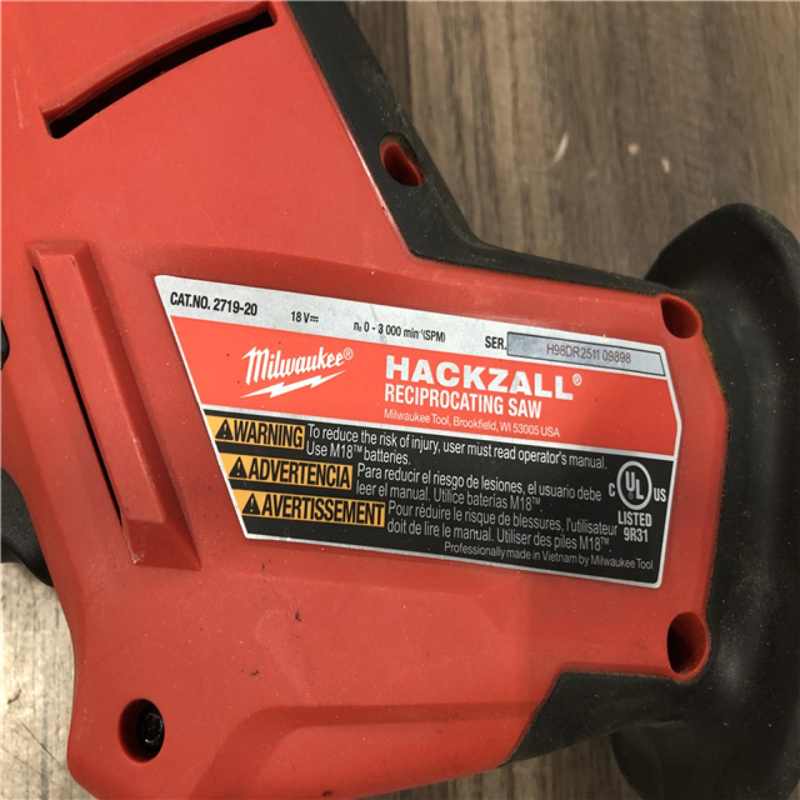 AS-IS Milwaukee FUEL 18V Lithium-Ion Brushless Cordless HACKZALL Reciprocating Saw (Tool-Only)