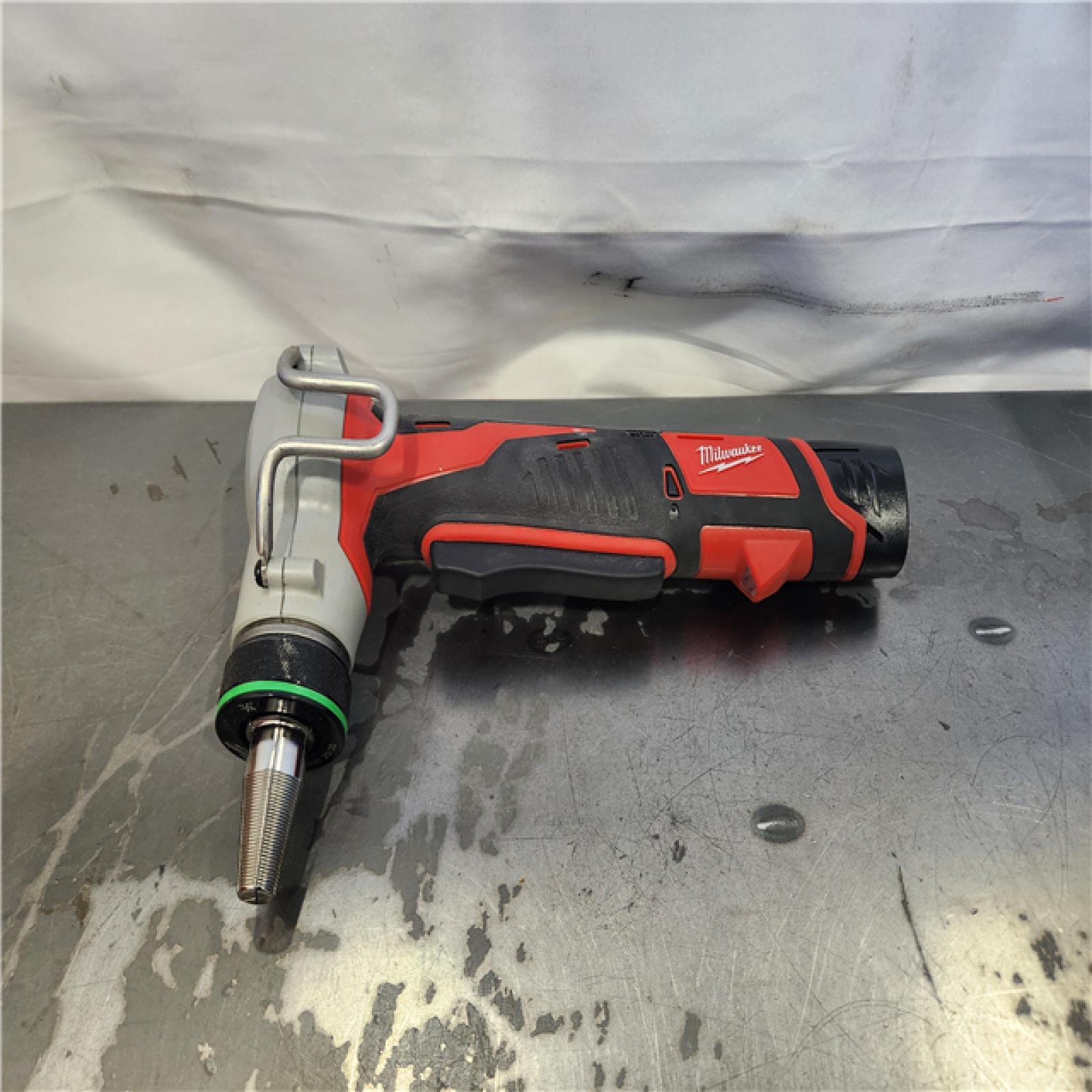 AS-IS- Milwaukee M12 Cordless PEX Expansion Tool Kit