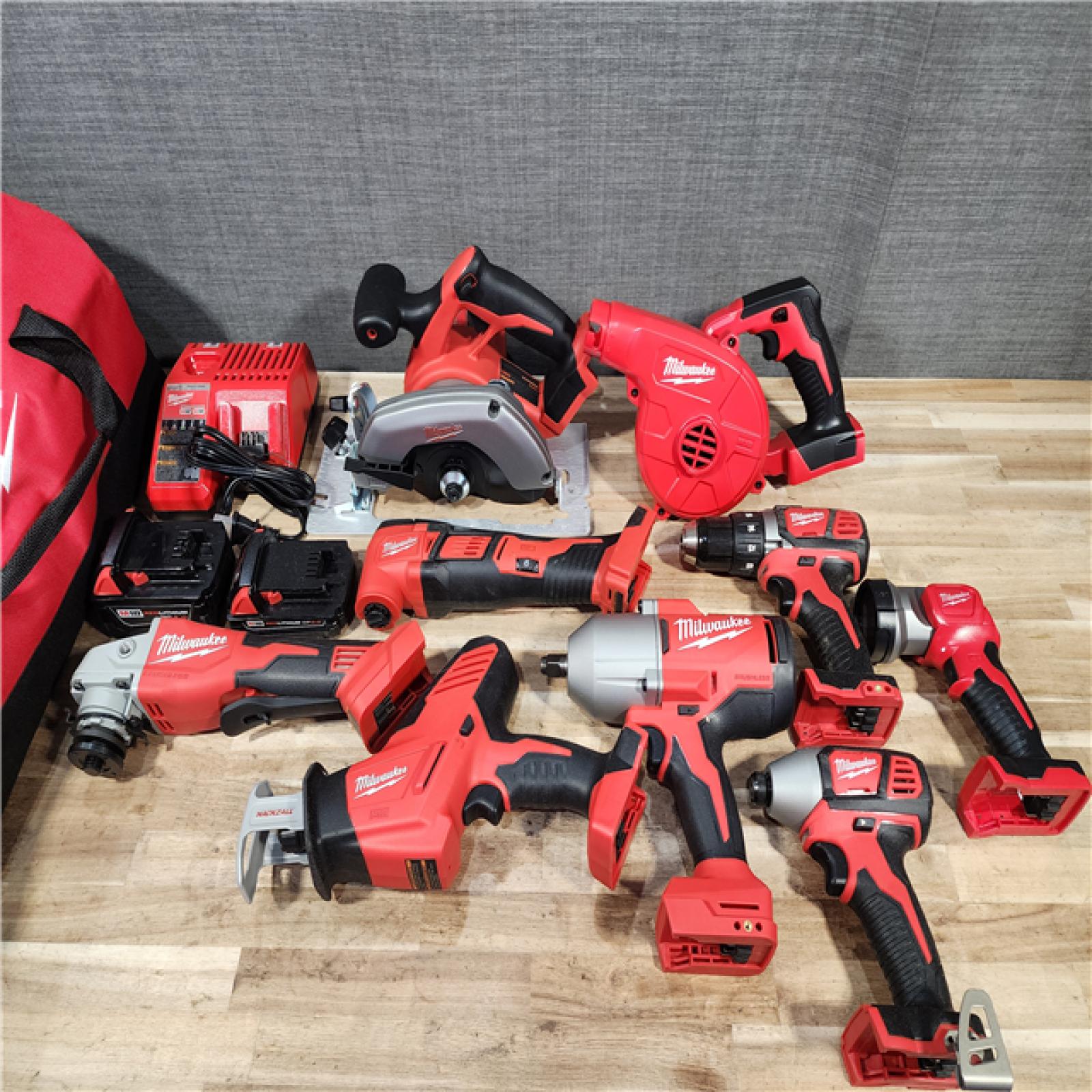 HOUSTON LOCATION - AS-IS (APPEARS LIKE NEW) M18 18-Volt Lithium-Ion Cordless Combo Kit 9-Tool with 2-Batteries  Charger and Tool Bag