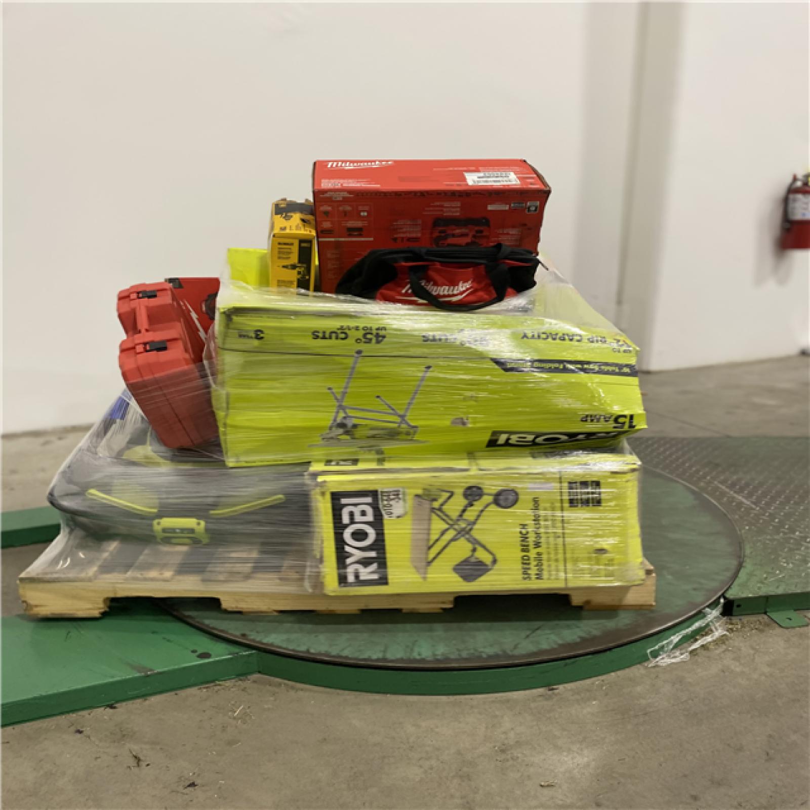 Dallas Location - As-Is Tool Pallet