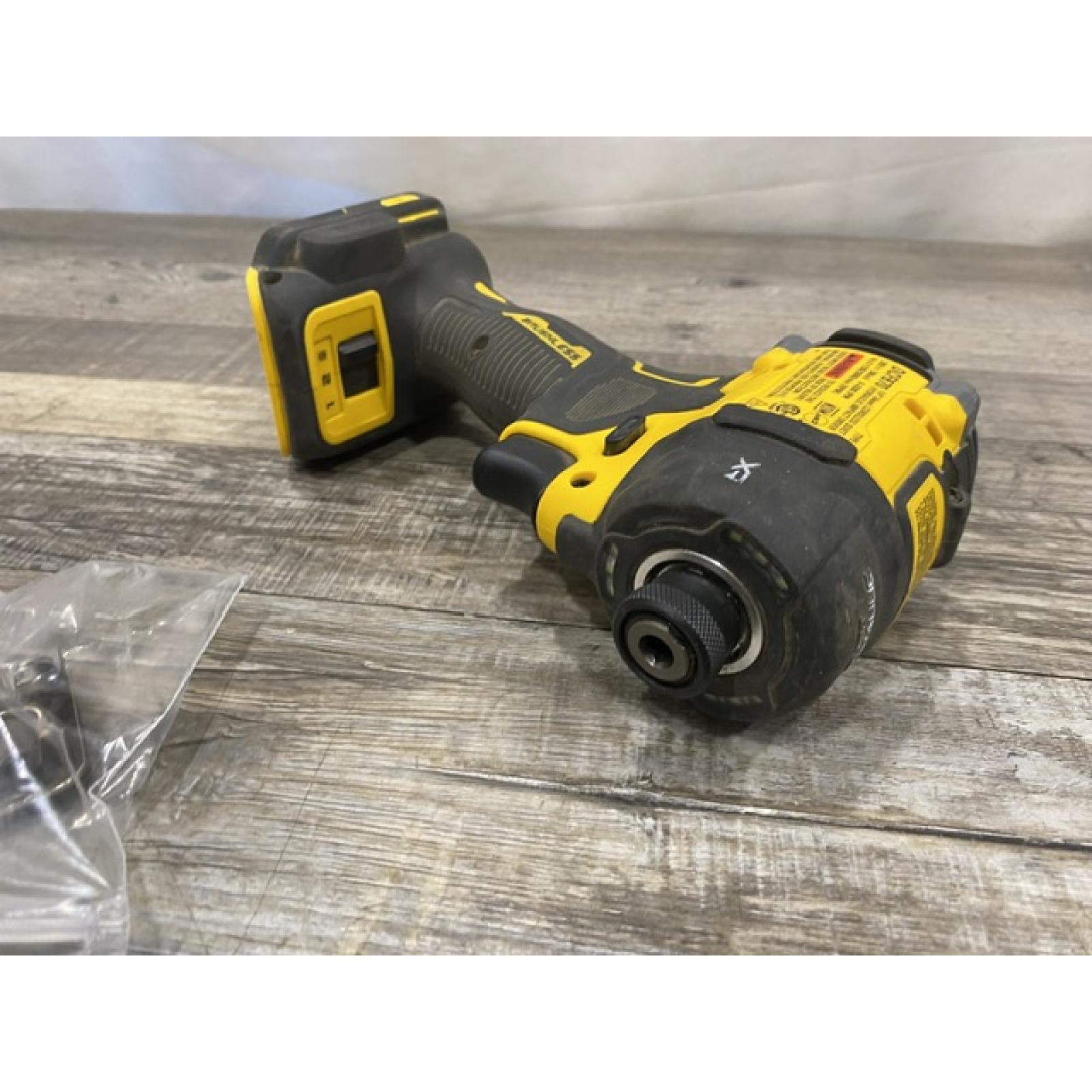 AS-IS DEWALT 20V XR Brushless Cordless 1/4 in. Quiet Hydraulic Impact Driver (Tool-Only)