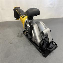 AS-IS - DEWALT ATOMIC 20V MAX Cordless Brushless 4-1/2 in. Circular Saw