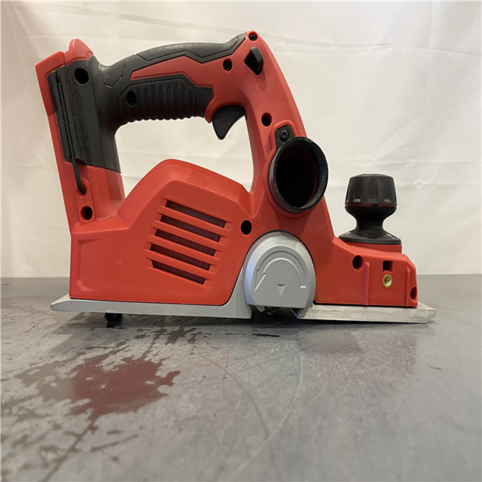 AS-IS - Milwaukee M18 18-Volt Lithium-Ion Cordless 3-1/4 in. Planer