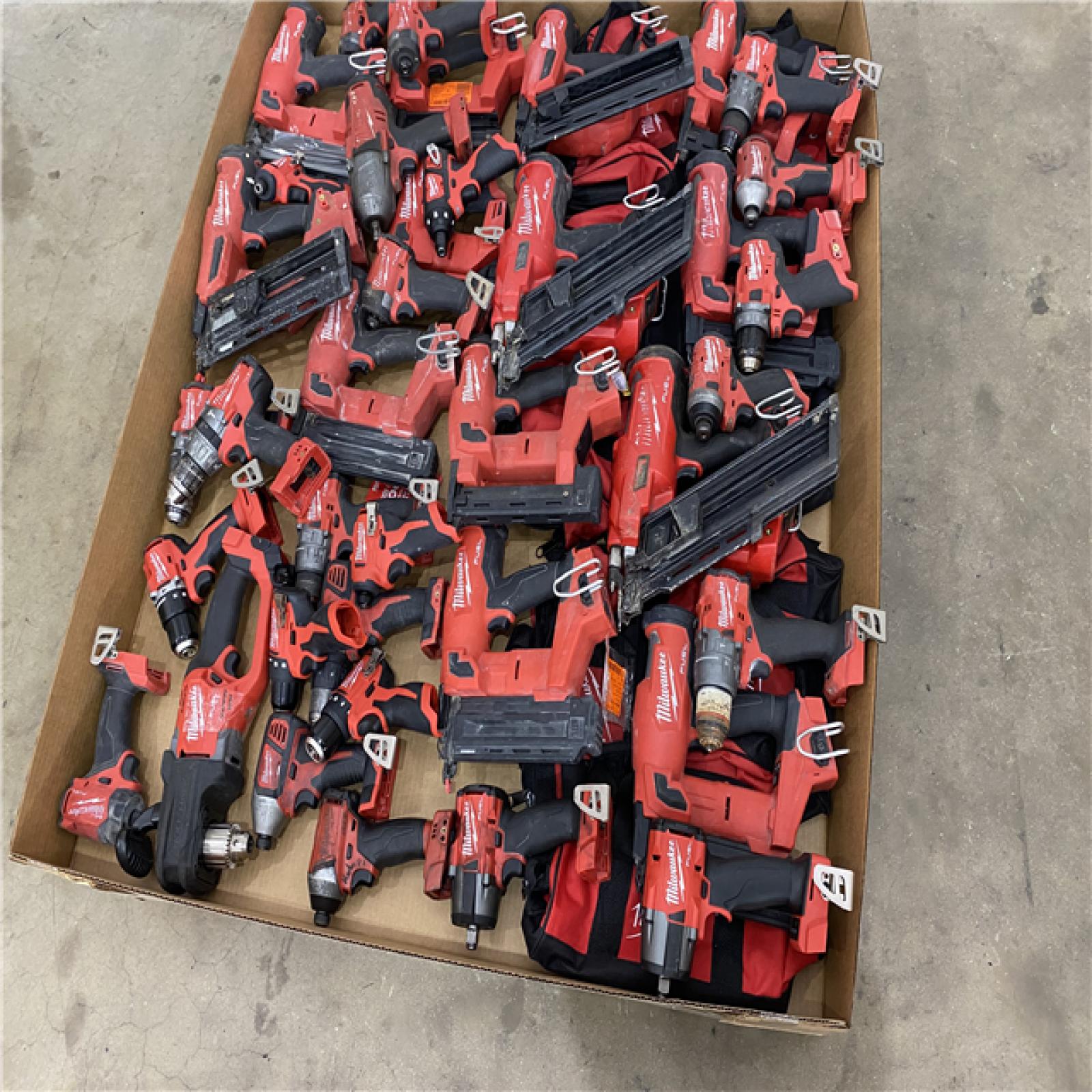 Houston Location AS IS - Tool Pallet