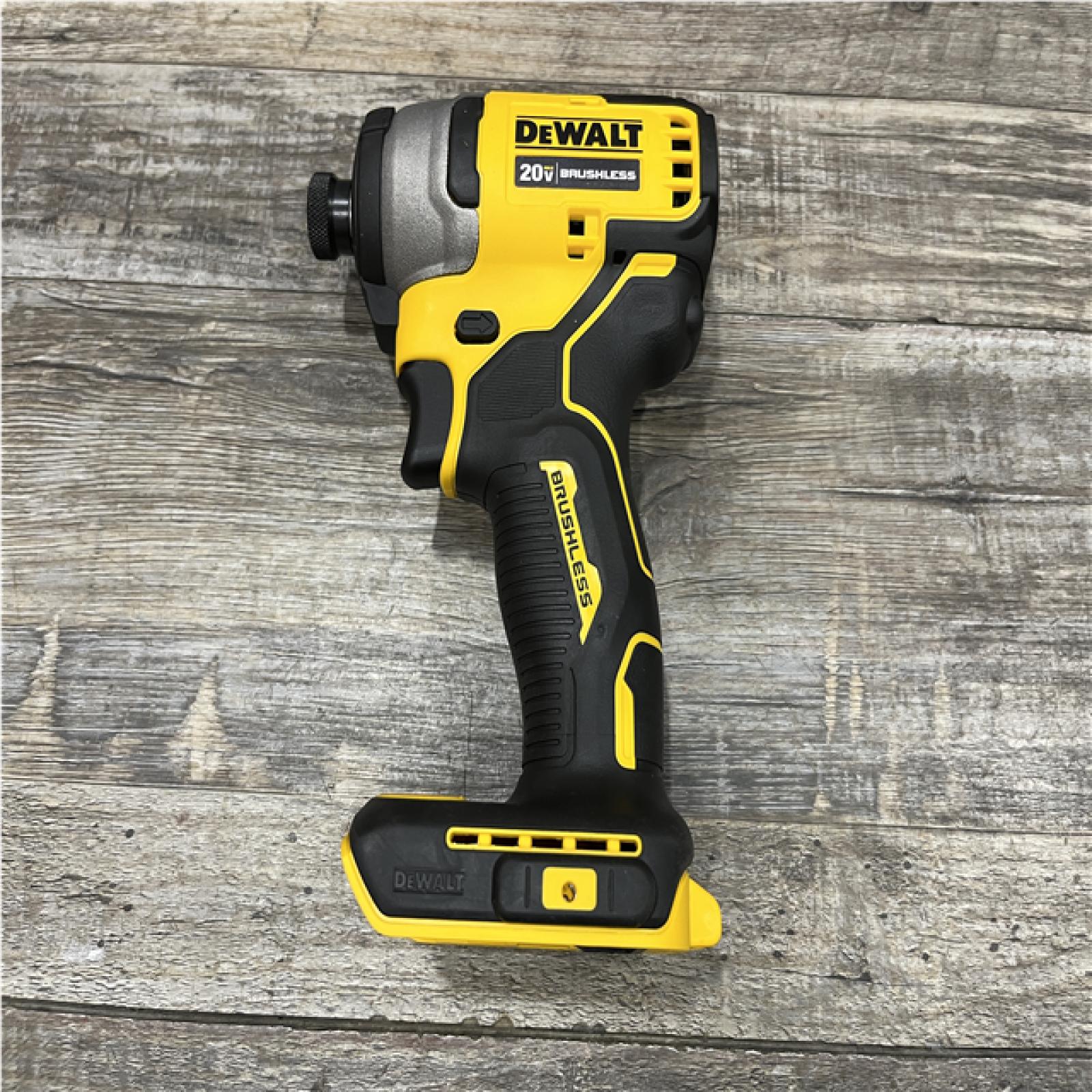 AS-IS DEWALT Atomic 20V Max Lithium-Ion Brushless Cordless Compact 1/4 in. Impact Driver Kit