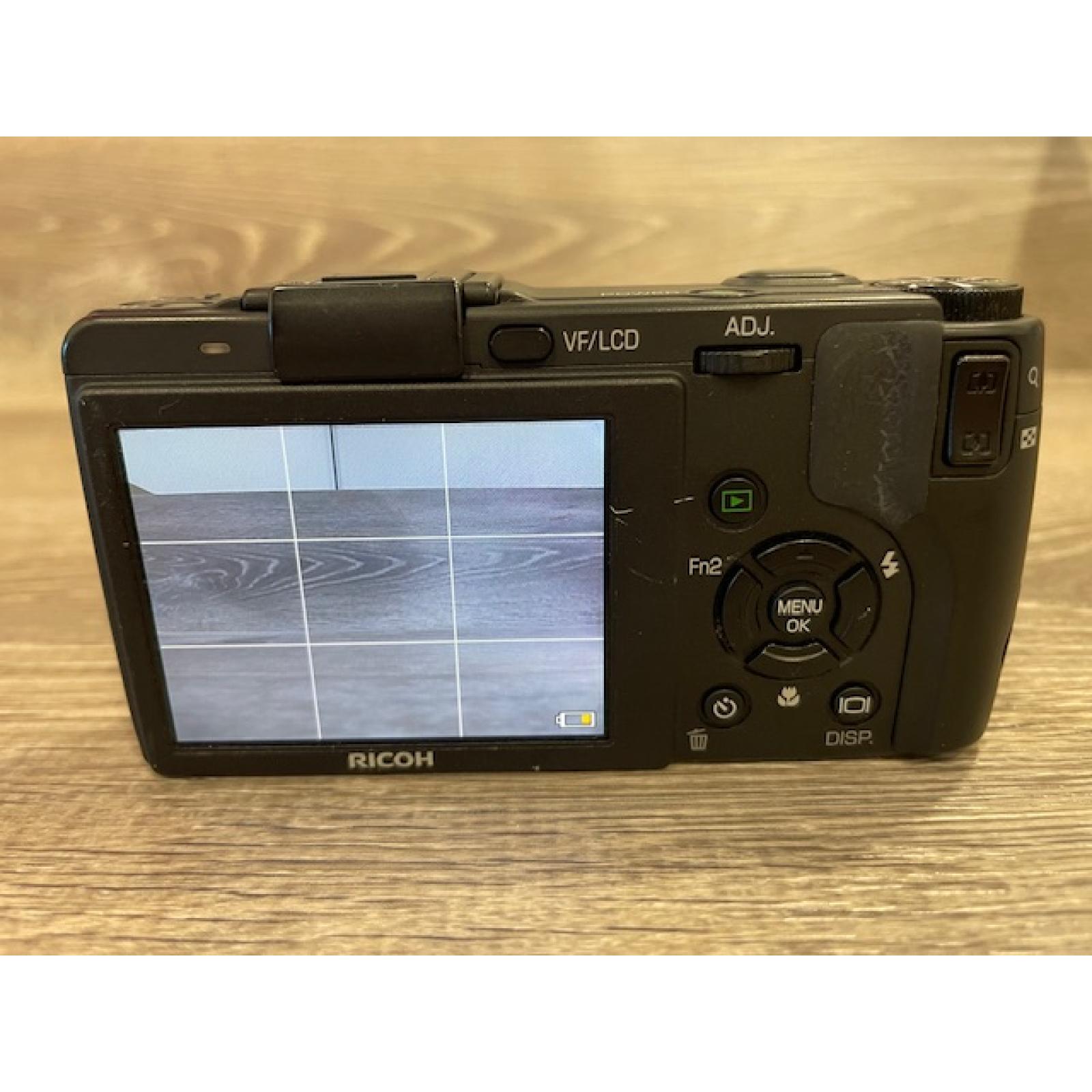 AS-IS Ricoh Digital Camera Gx200
