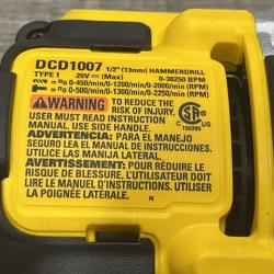 AS-IS DEWALT Atomic 20V Max Lithium-Ion Brushless Cordless Compact 1/4 in. Impact Driver Kit