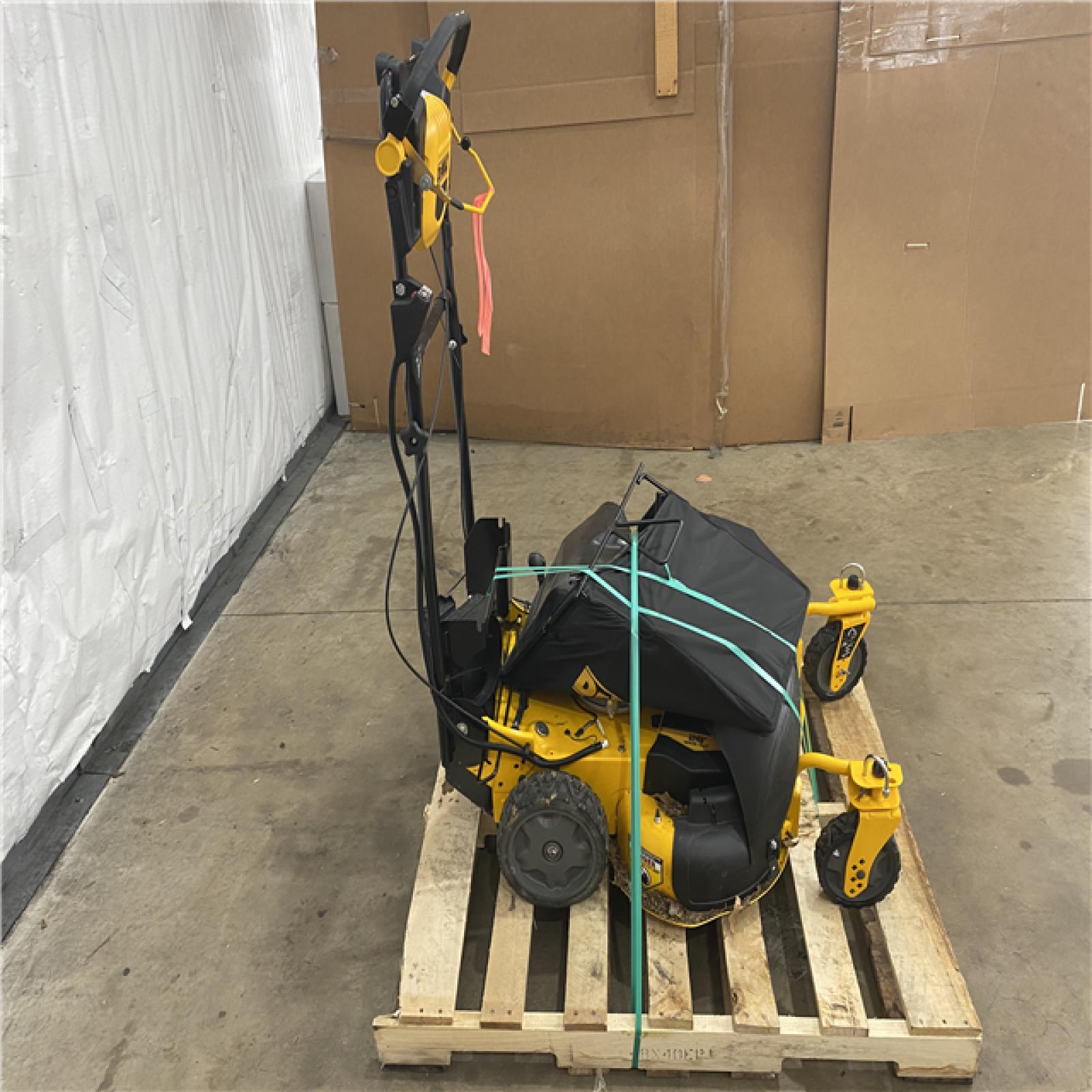 Houston Location AS IS - Dewalt 28in Lawn Mower