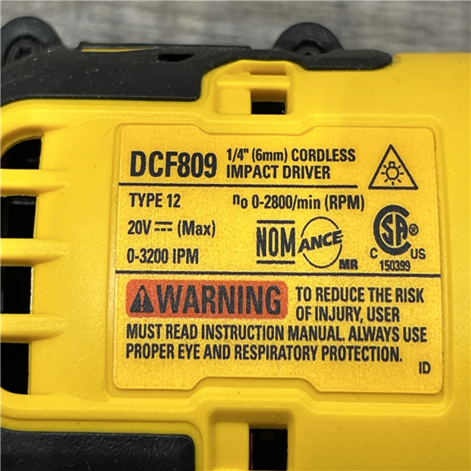 AS-IS DEWALT Atomic 20V Max Lithium-Ion Brushless Cordless Compact 1/4 in. Impact Driver Kit