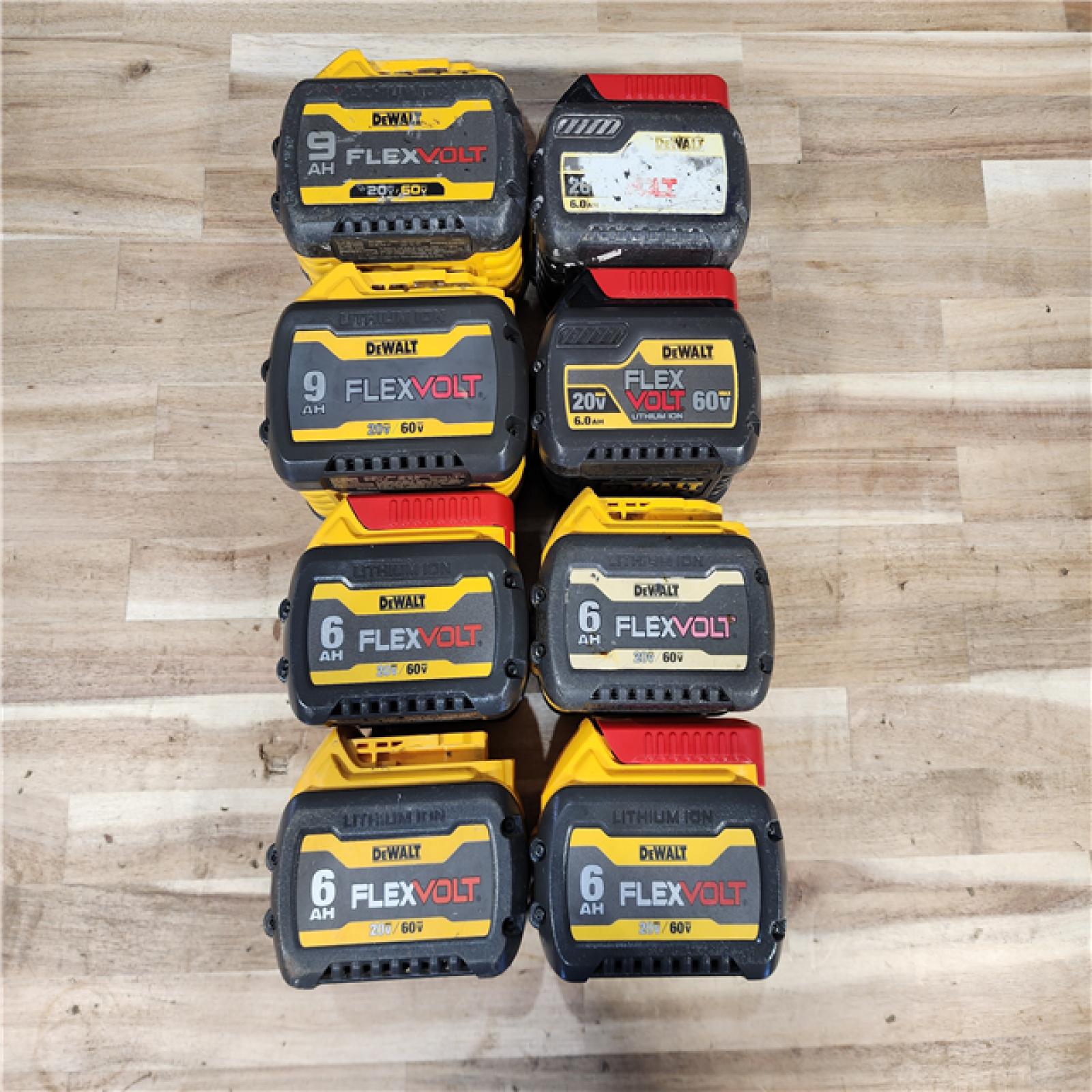 HOUSTON LOCATION - AS-IS DEWALT BATTERY PACK QTY - 8