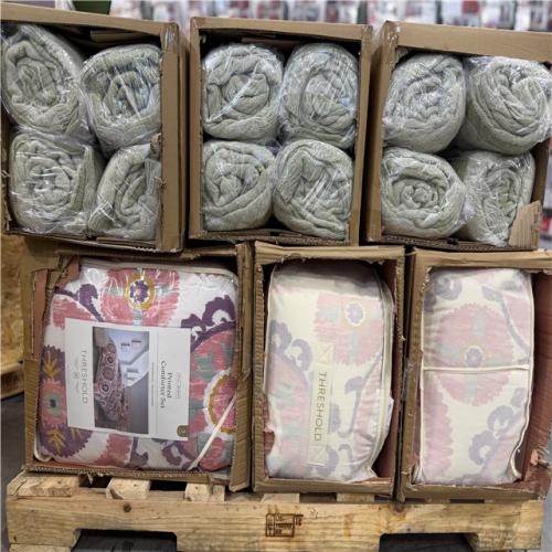 DALLAS LOCATION - BULLSEYE NEW! MIXED BEDDING PALLET - (43 UNITS)