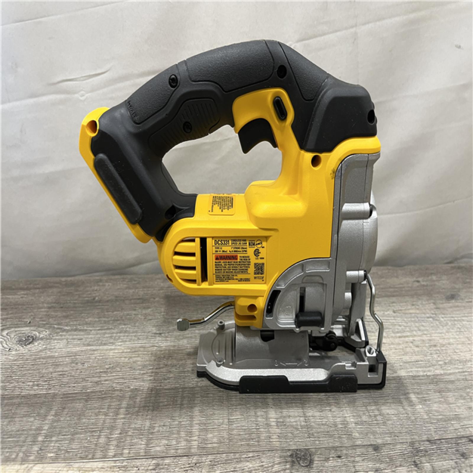 AS-IS DEWALT 20V MAX Cordless Jig Saw (Tool Only)