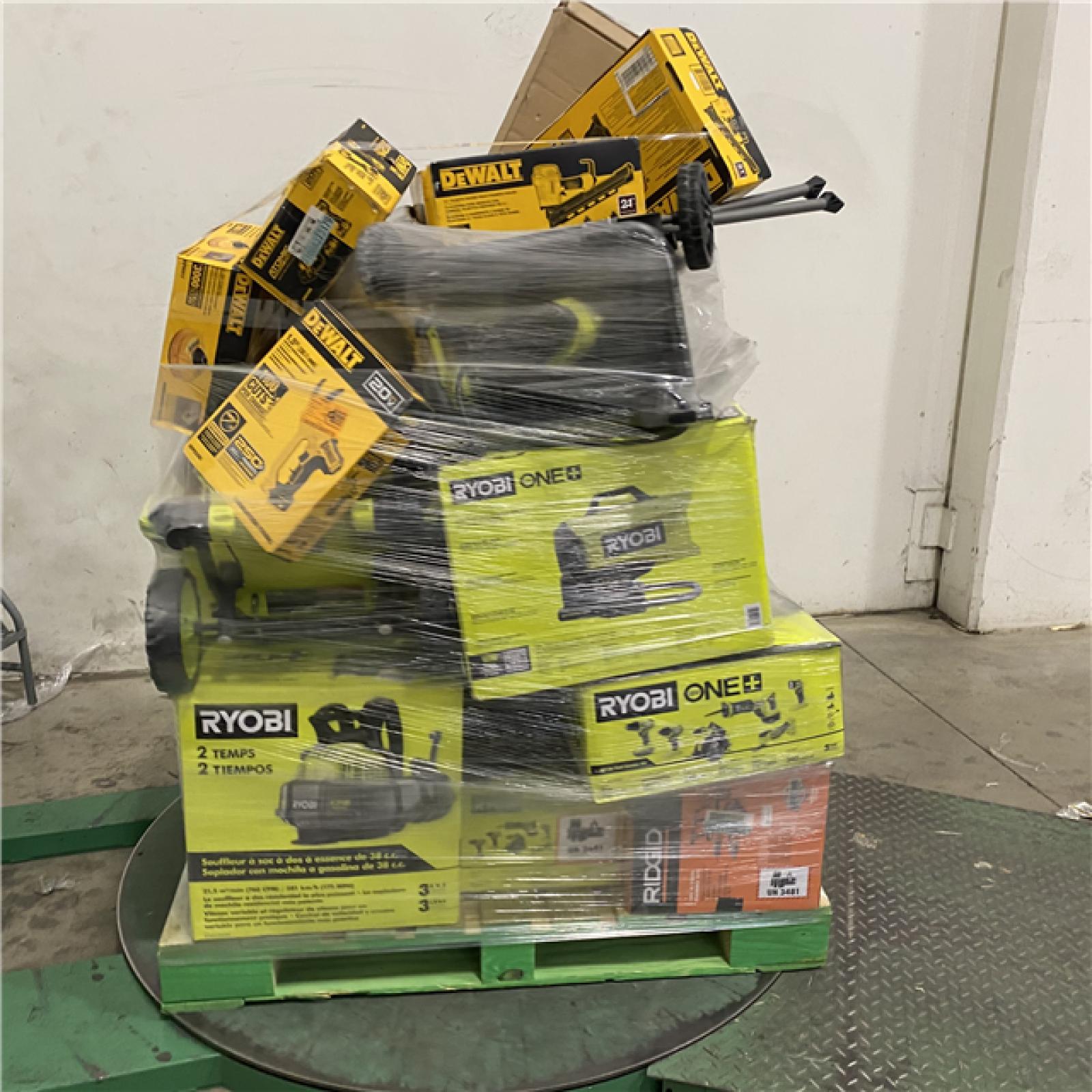 Dallas Location - As-Is Tool Pallet