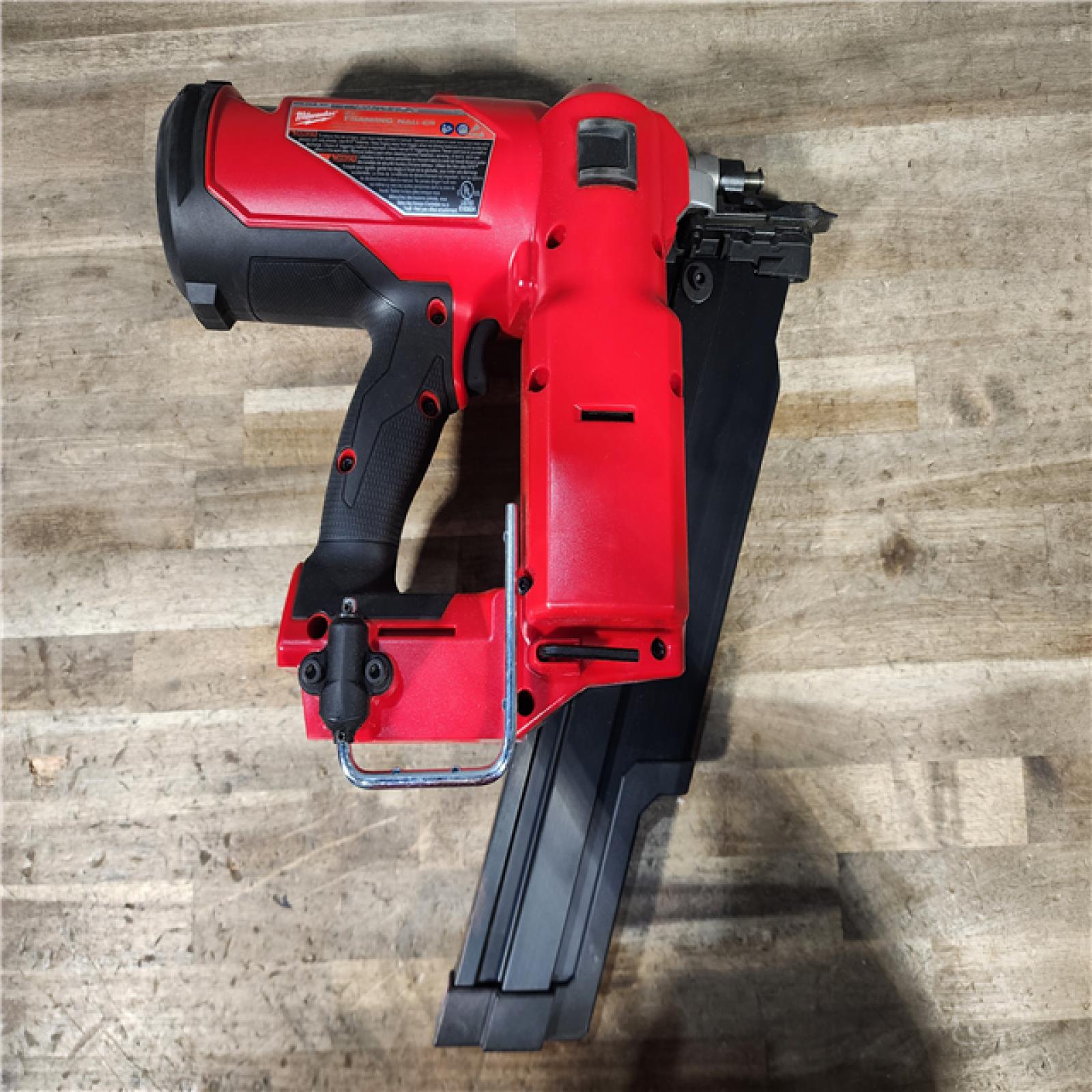 HOUSTON LOCATION - AS-IS (APPEARS LIKE NEW) Milwaukee 2744-20 M18 FUEL 3-1/2 in. 18V 21-Degree Lithium-Ion Brushless Cordless Framing Nailer (Tool-Only)