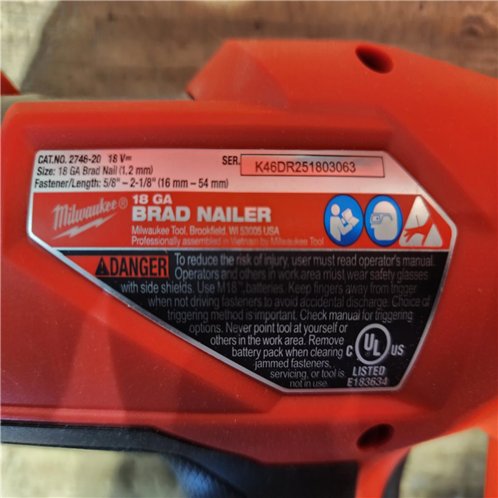 HOUSTON LOCATION - AS-IS Milwaukee FUEL 18-Volt Lithium-Ion Brushless Cordless Gen II 18-Gauge Brad Nailer (Tool-Only)