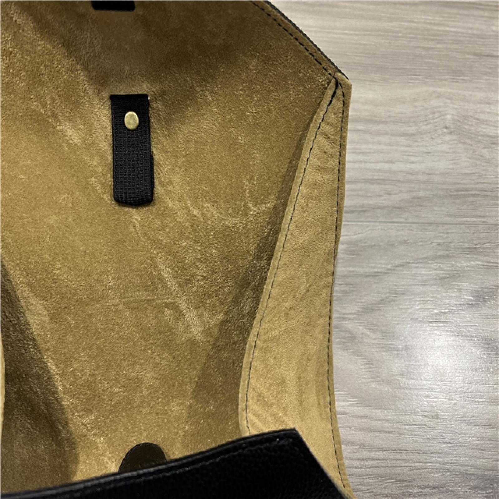 Diffuser Tokyo Shrink Leather Roll Case