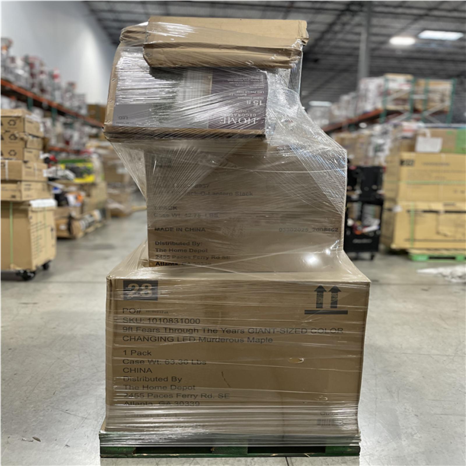 DALLAS LOCATION- AS-IS ASSORTED HOLIDAY DECORATION PALLET