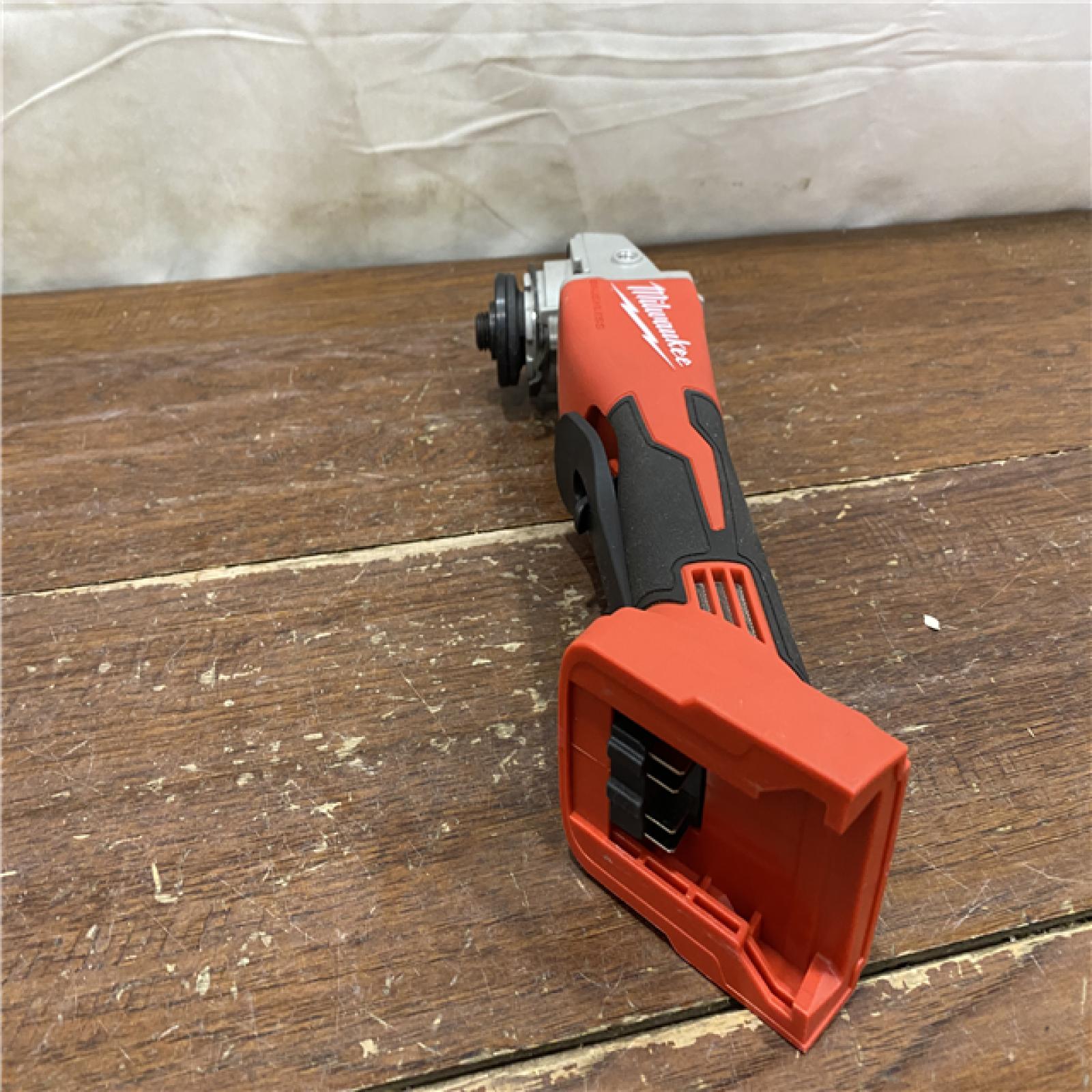 AS-IS Milwaukee 2686-20 18V Cordless 4.5 /5  Grinder W/ Paddle Switch (Tool Only)